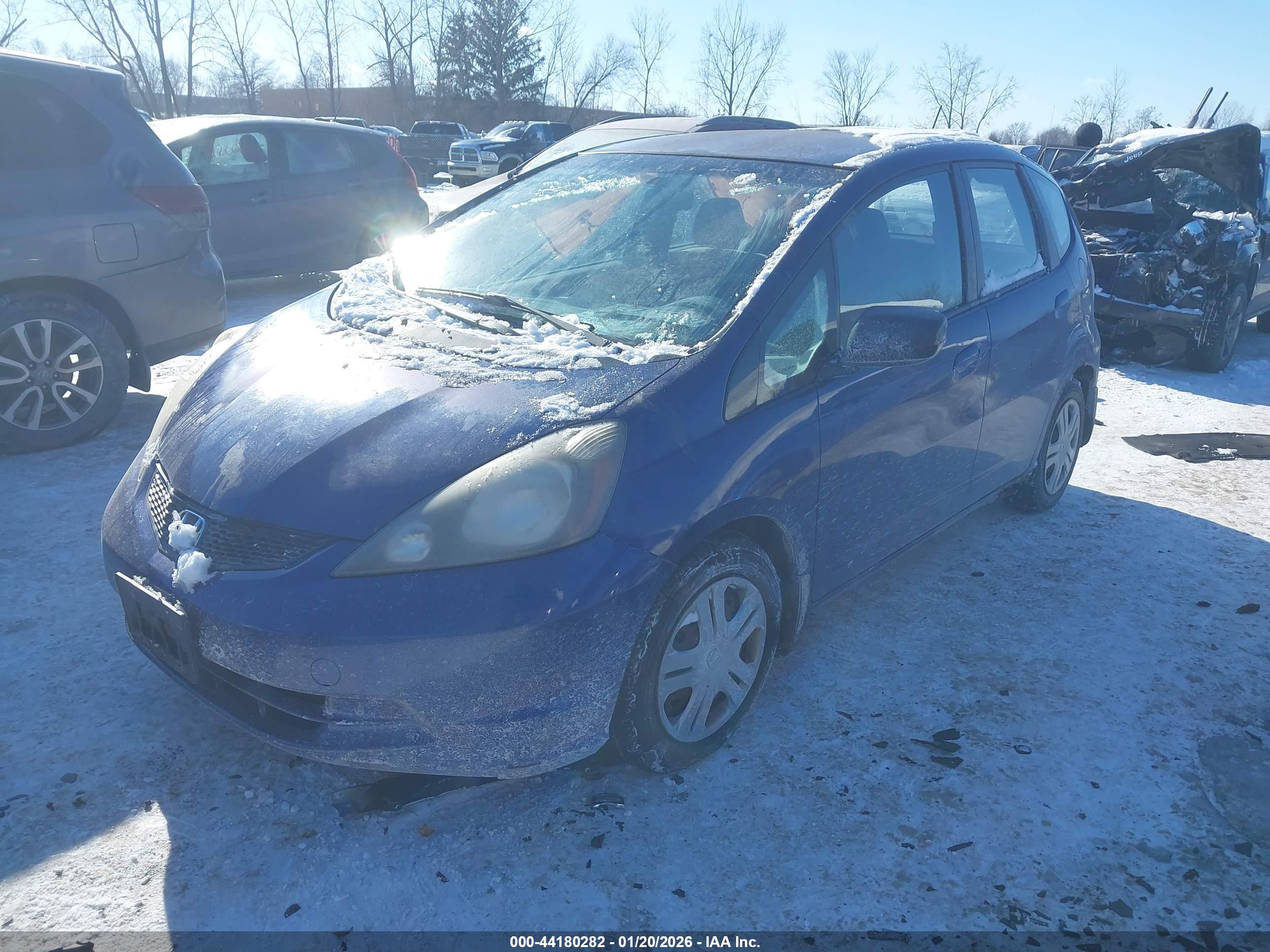 HONDA FIT image 2