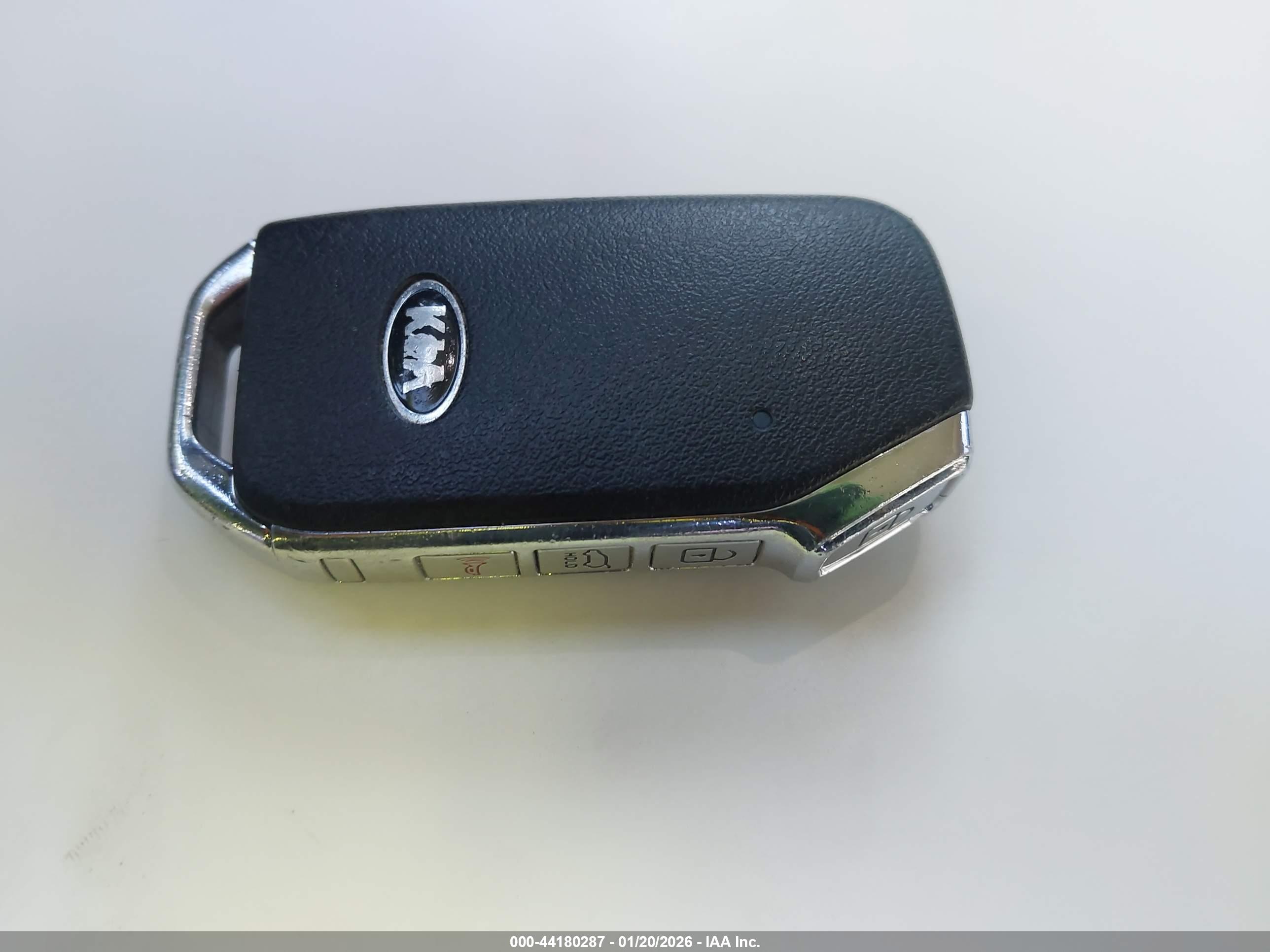 KIA TELLURIDE image 11