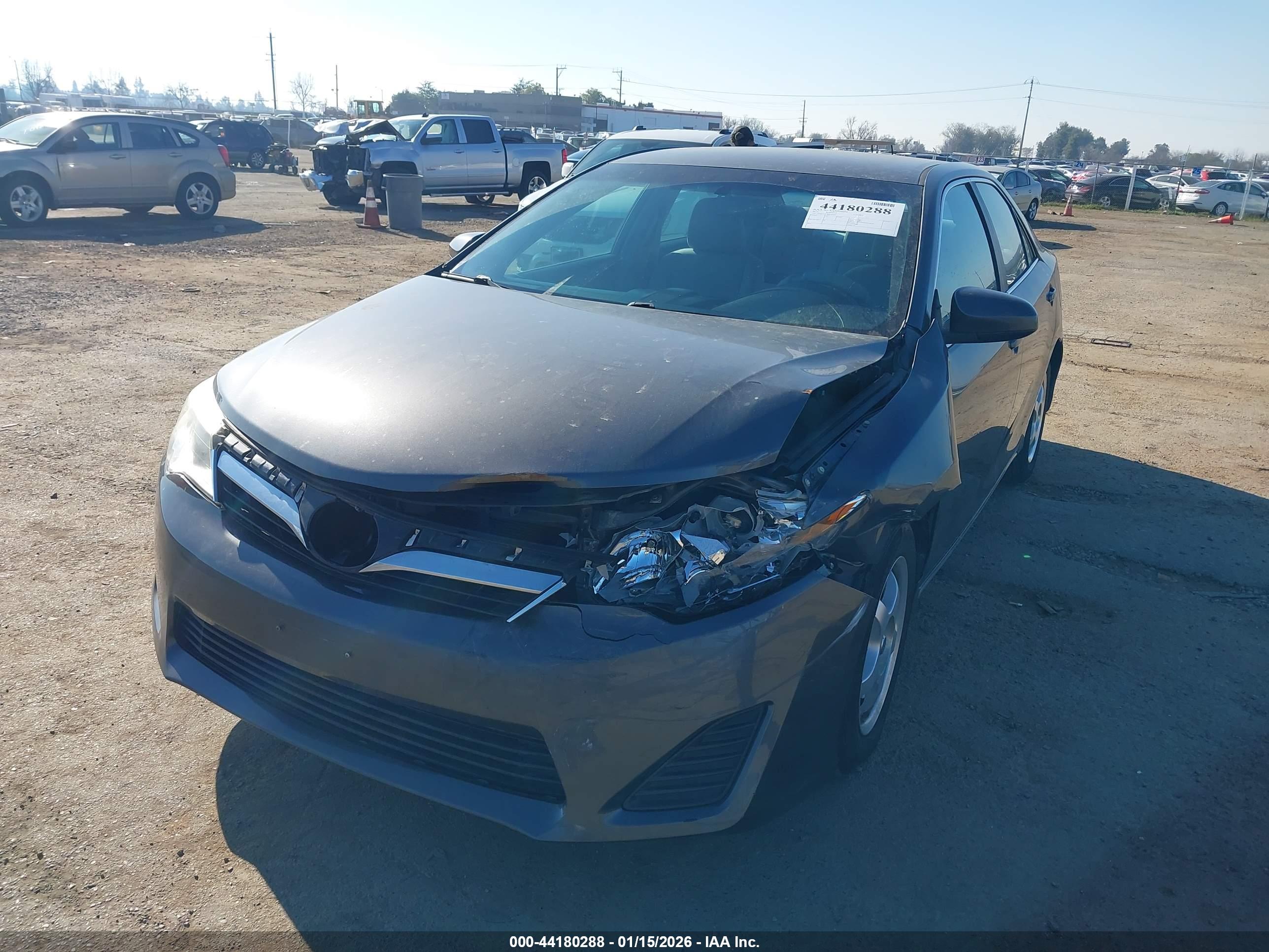 TOYOTA CAMRY image 6