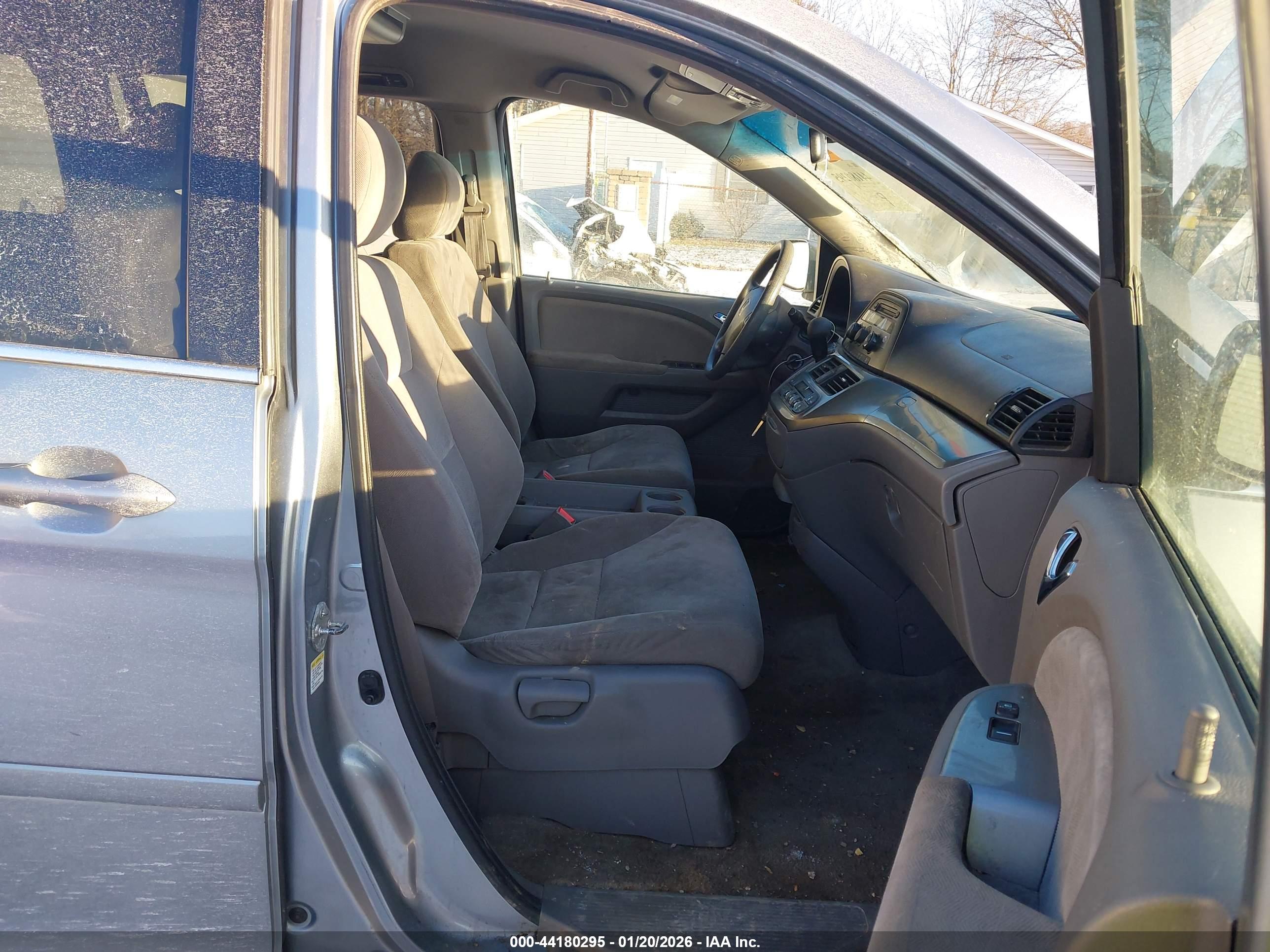 HONDA ODYSSEY image 5