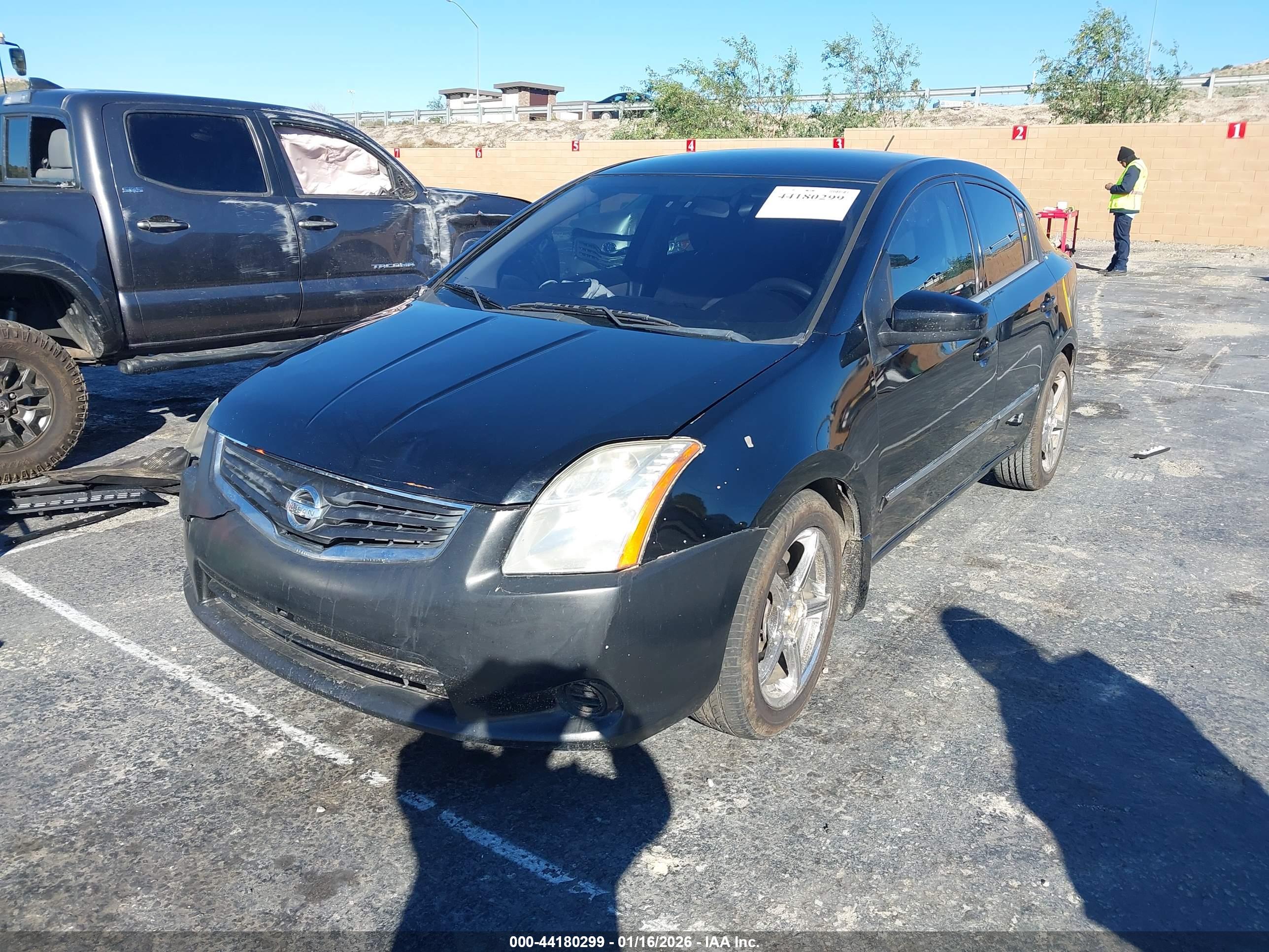 NISSAN SENTRA image 2