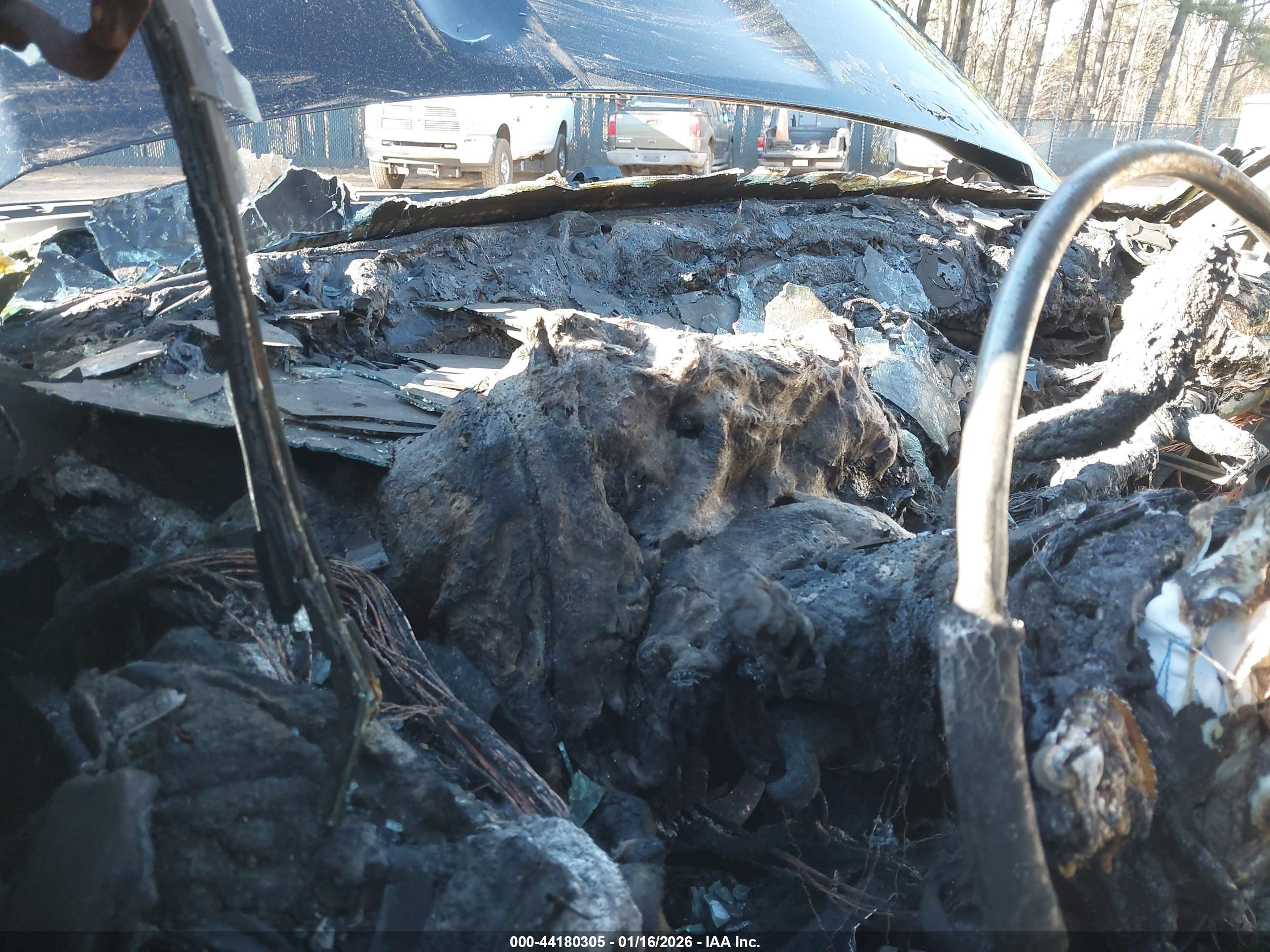 GMC SIERRA image 7