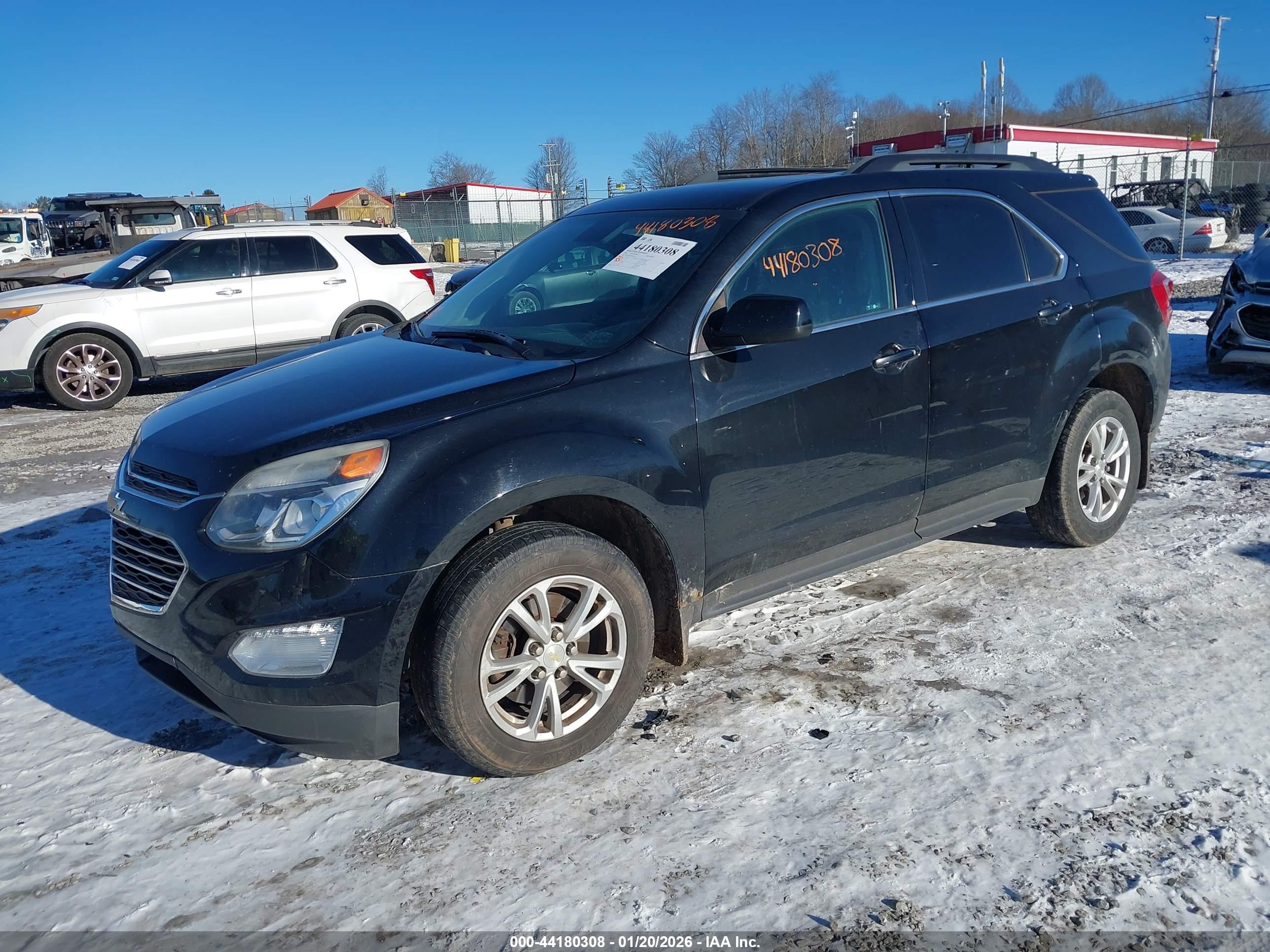 CHEVROLET EQUINOX image 2