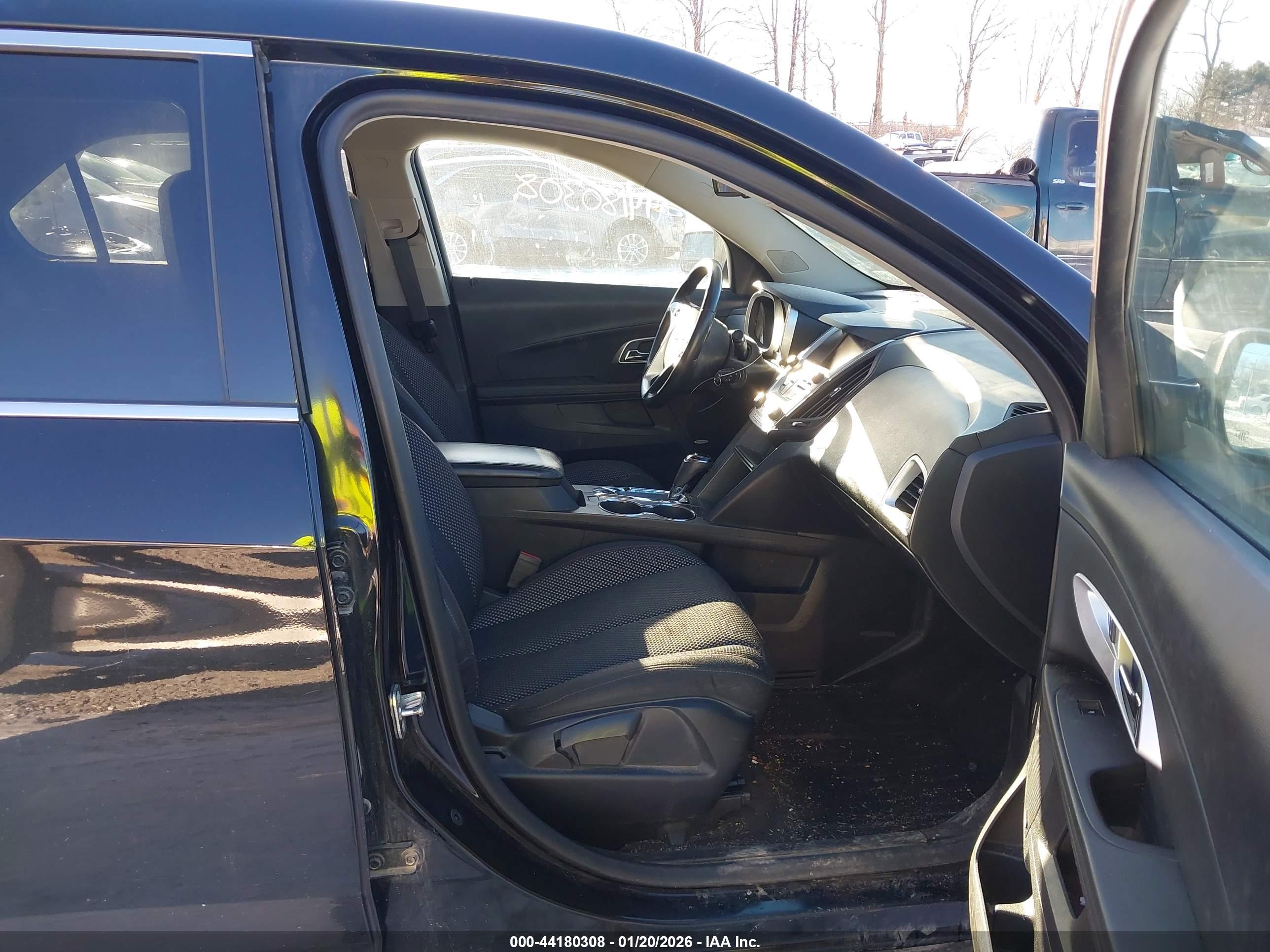CHEVROLET EQUINOX image 5