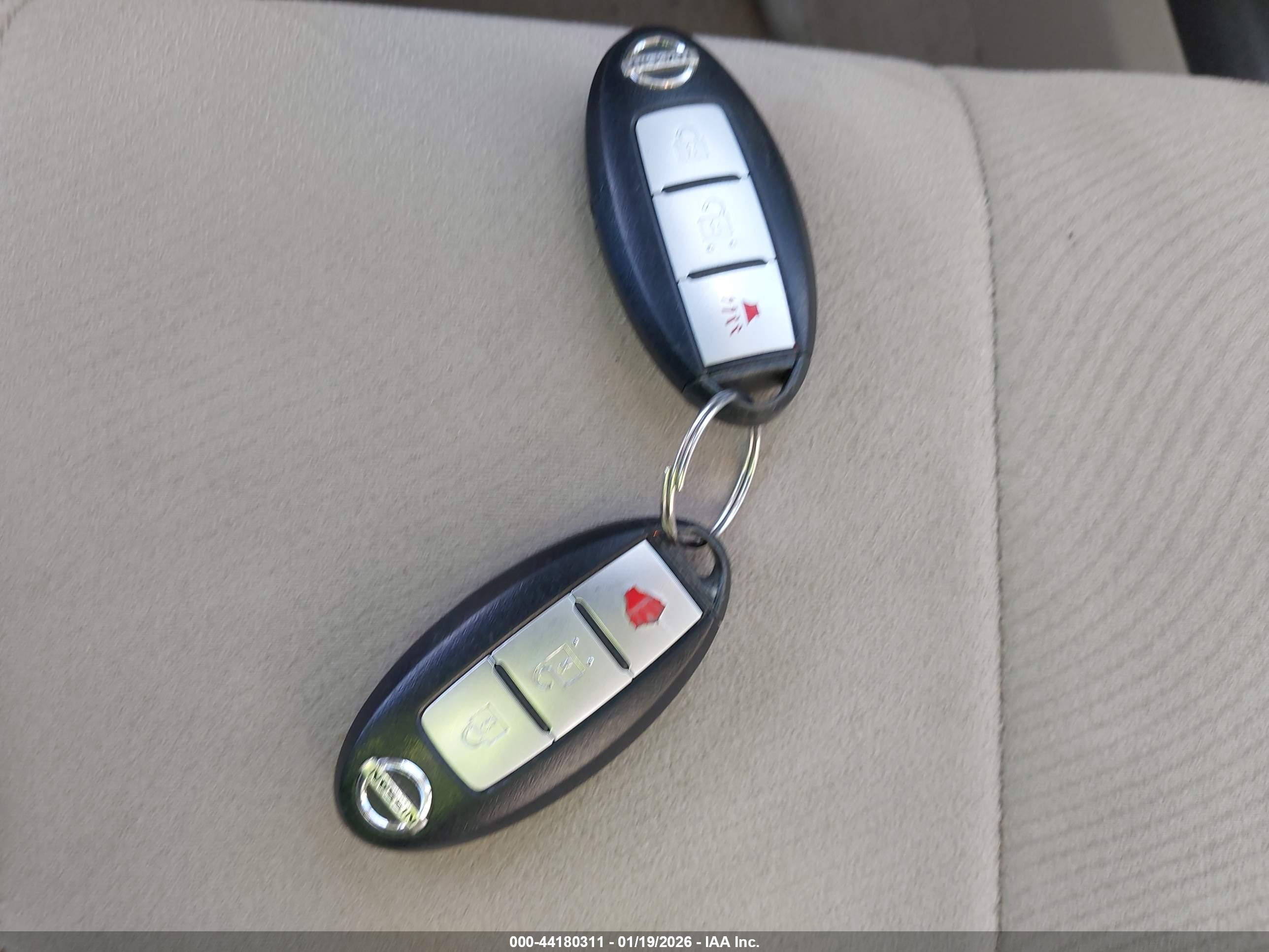 NISSAN MURANO image 11