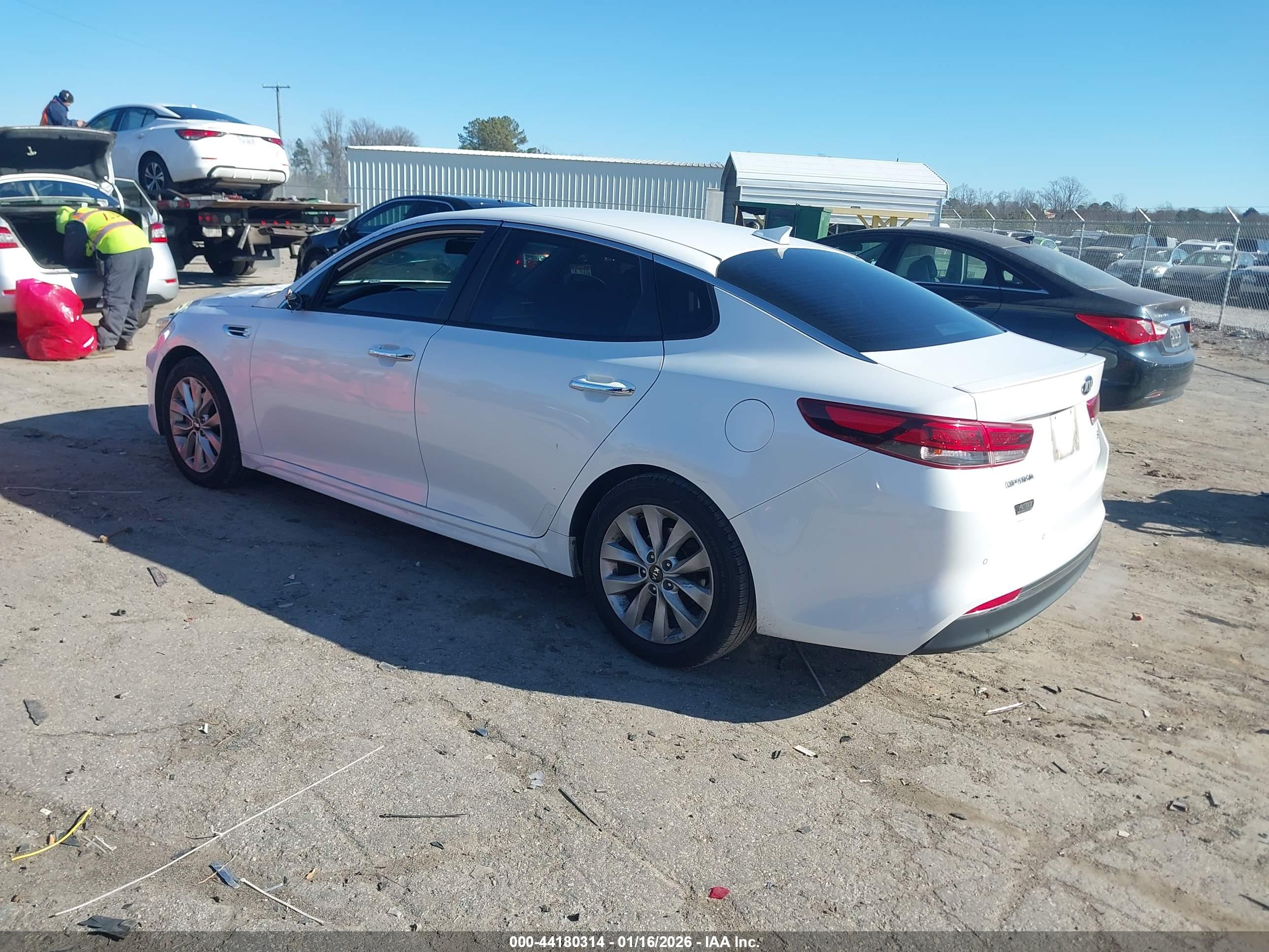 KIA OPTIMA image 3