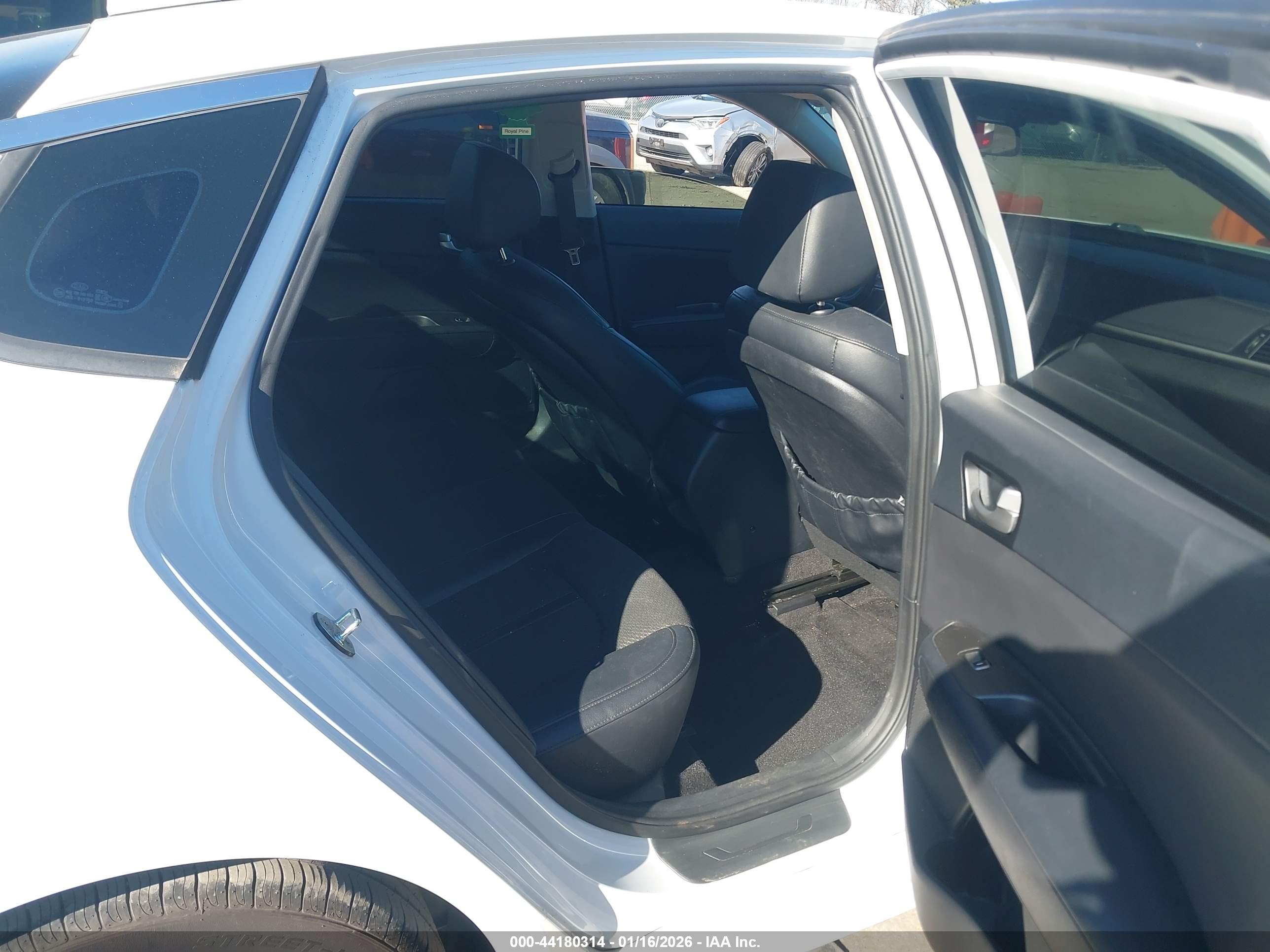 KIA OPTIMA image 8