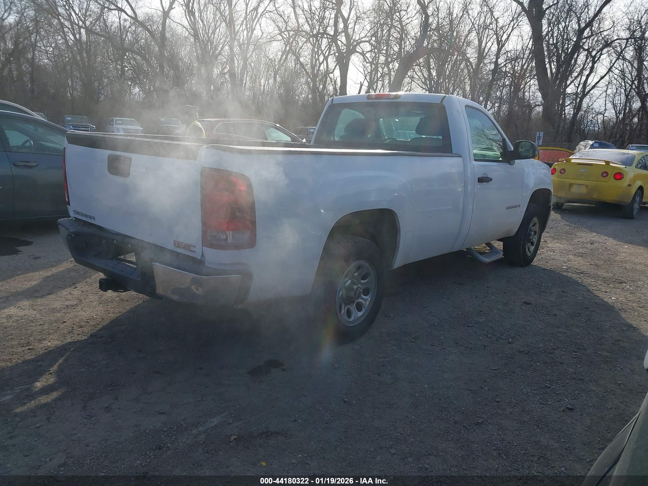 GMC SIERRA image 4