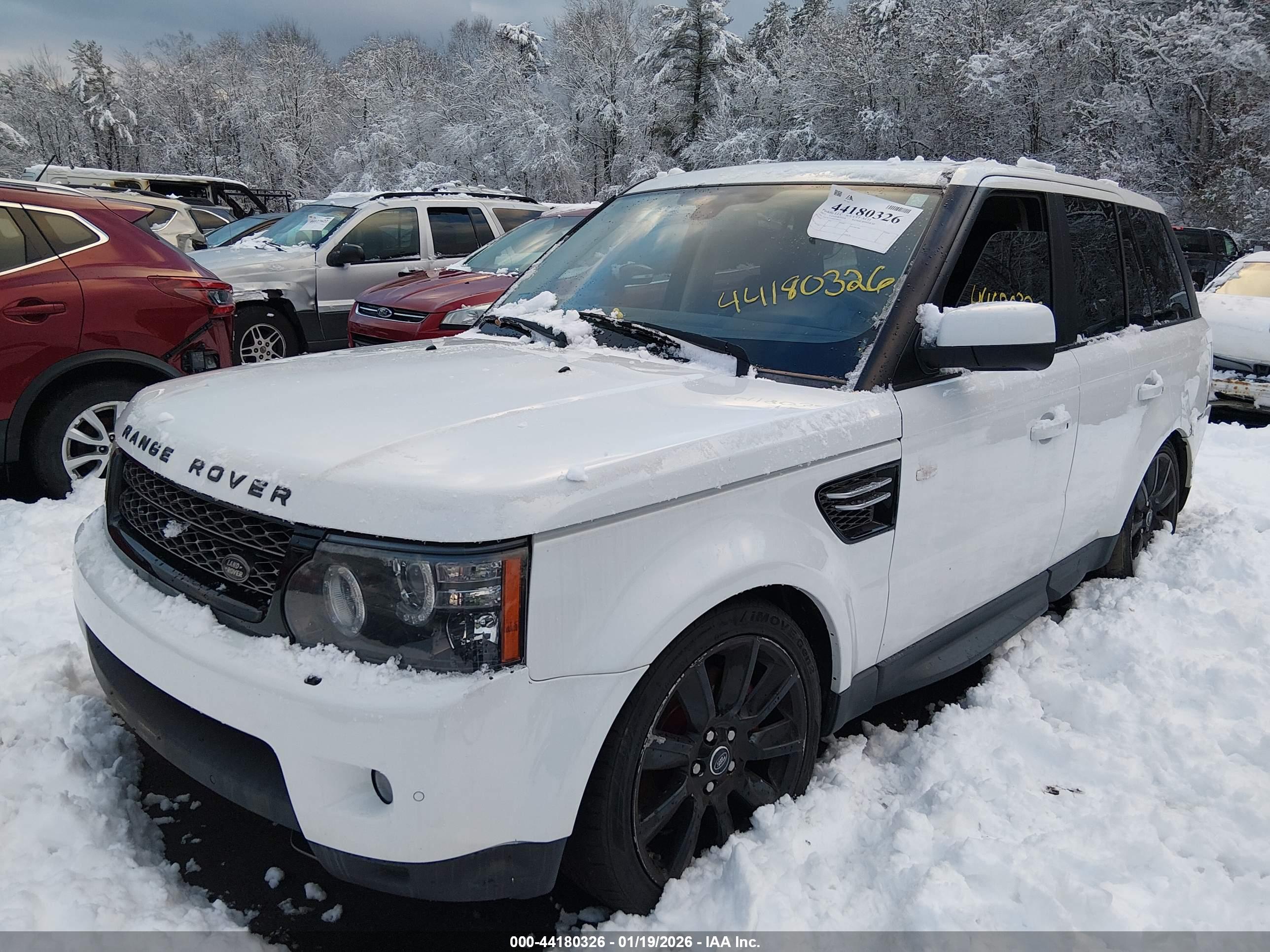 LAND ROVER image 2