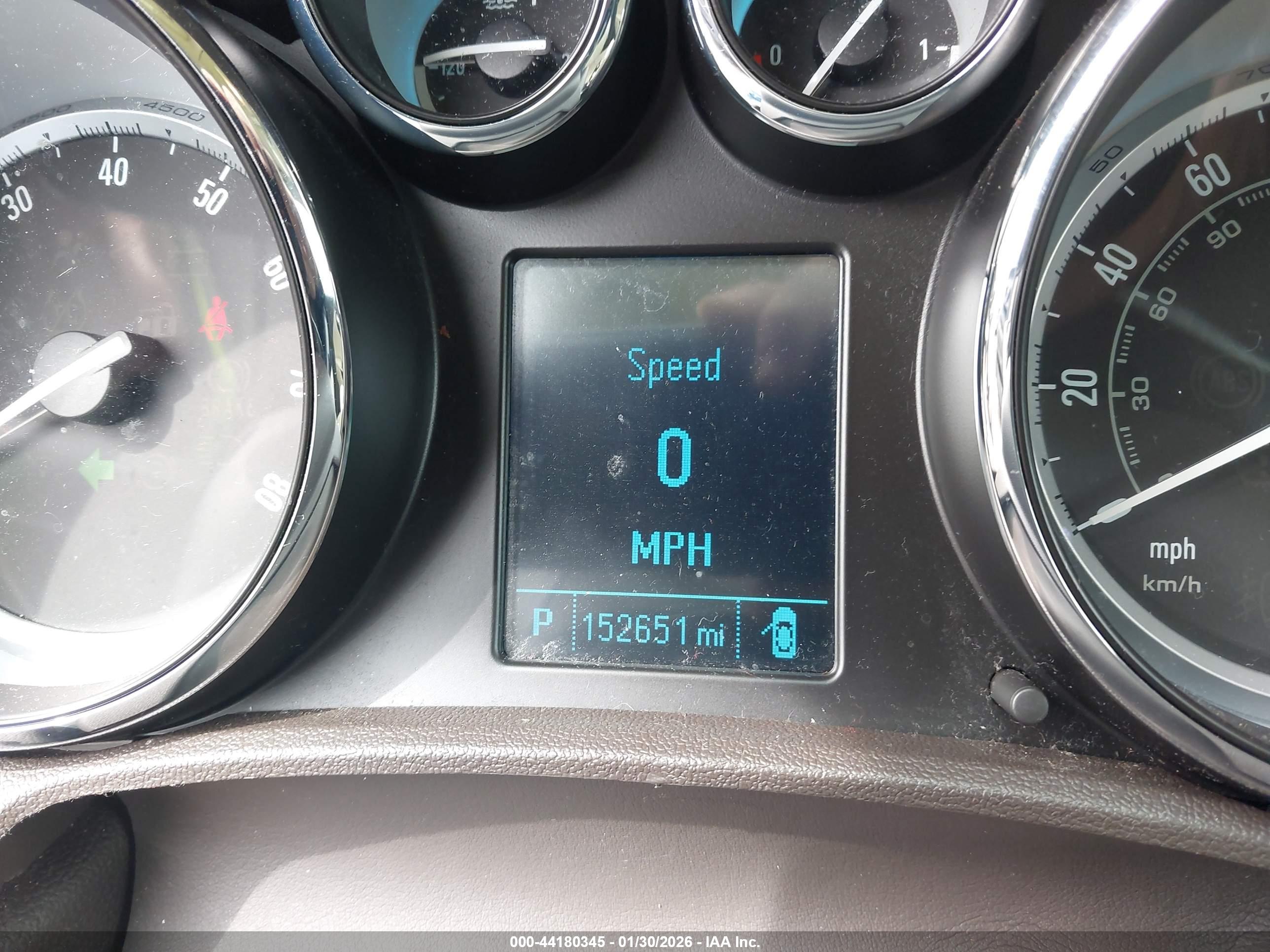 BUICK VERANO image 7