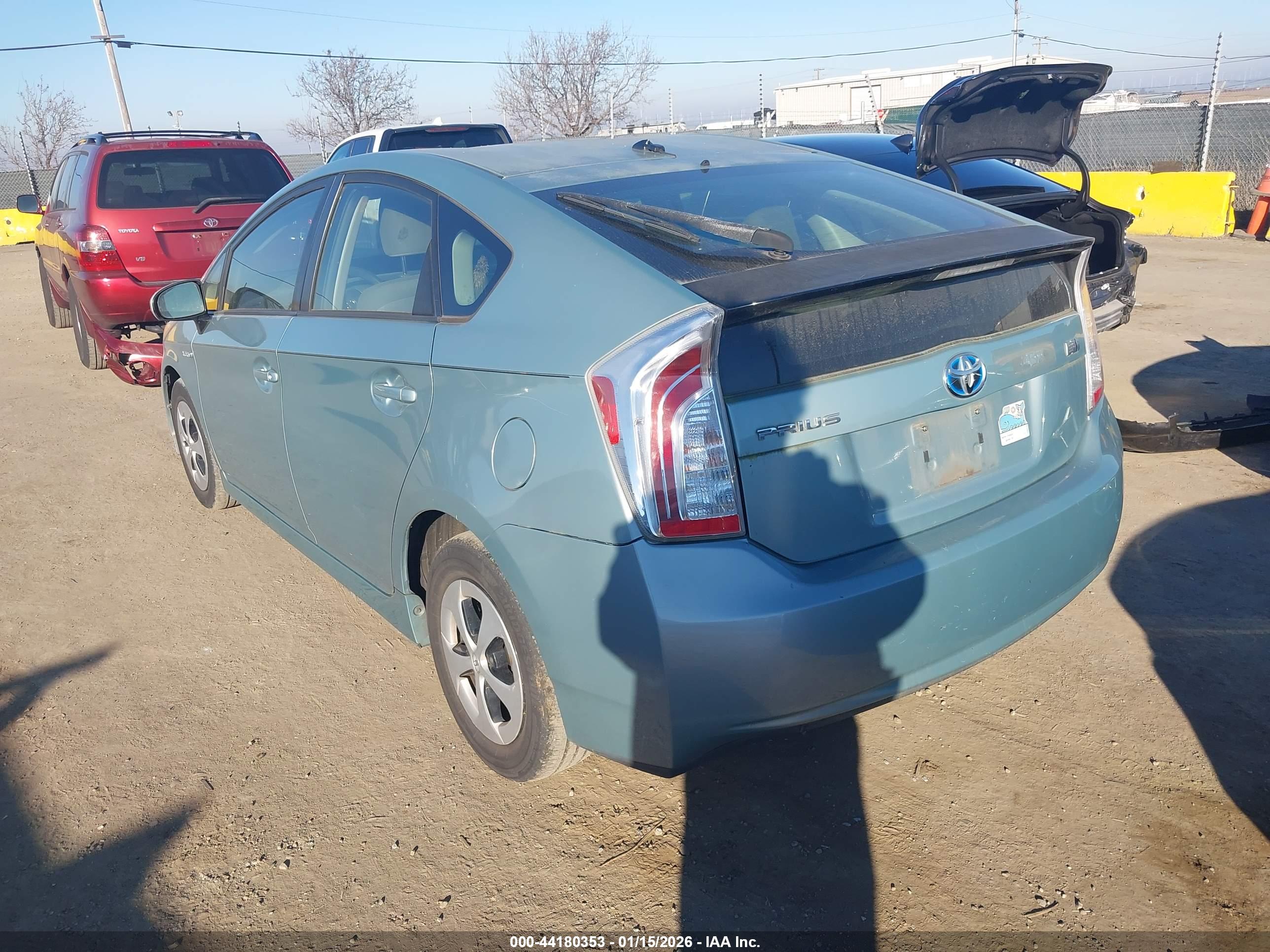 TOYOTA PRIUS image 3
