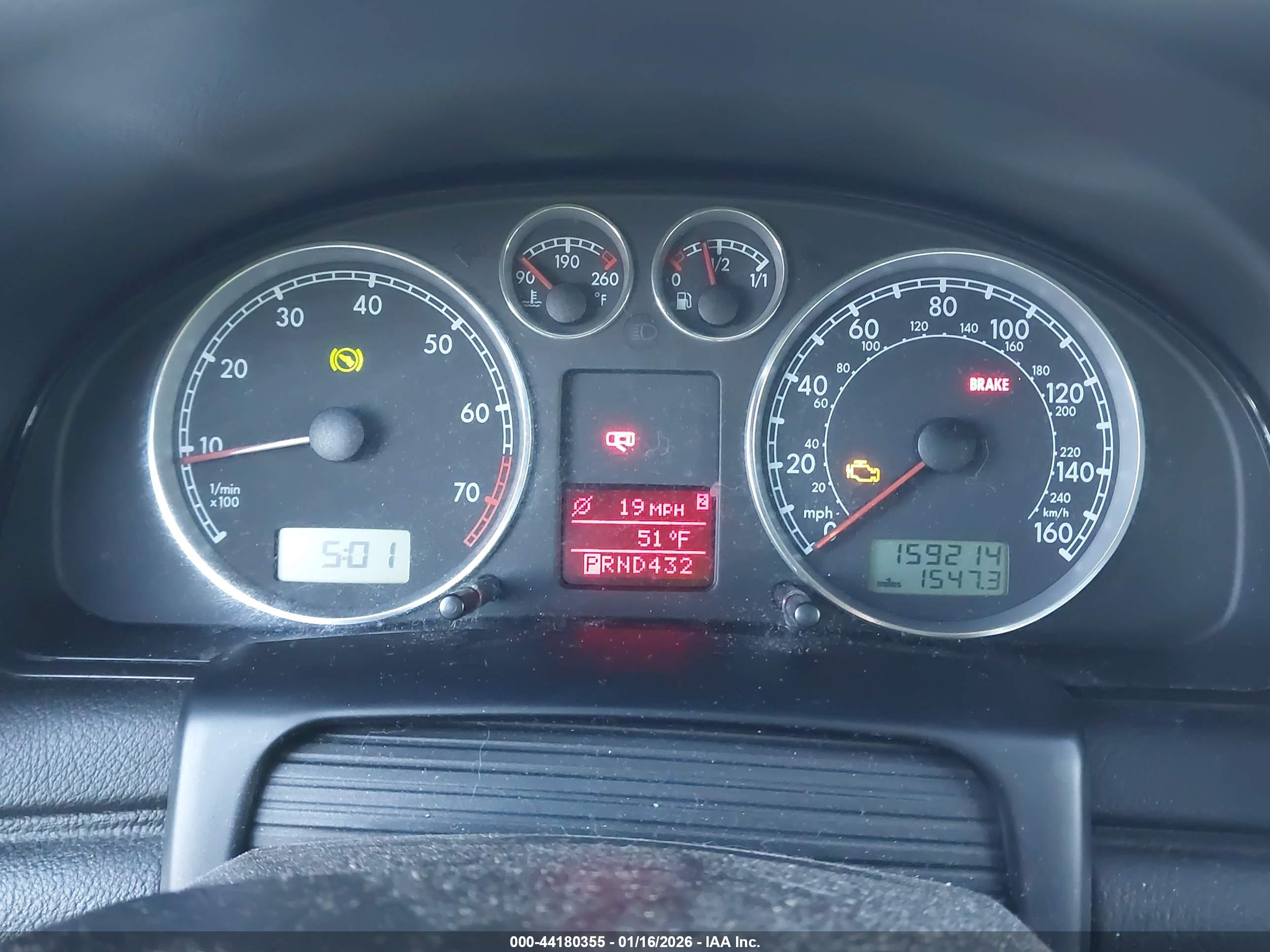 VOLKSWAGEN PASSAT image 7