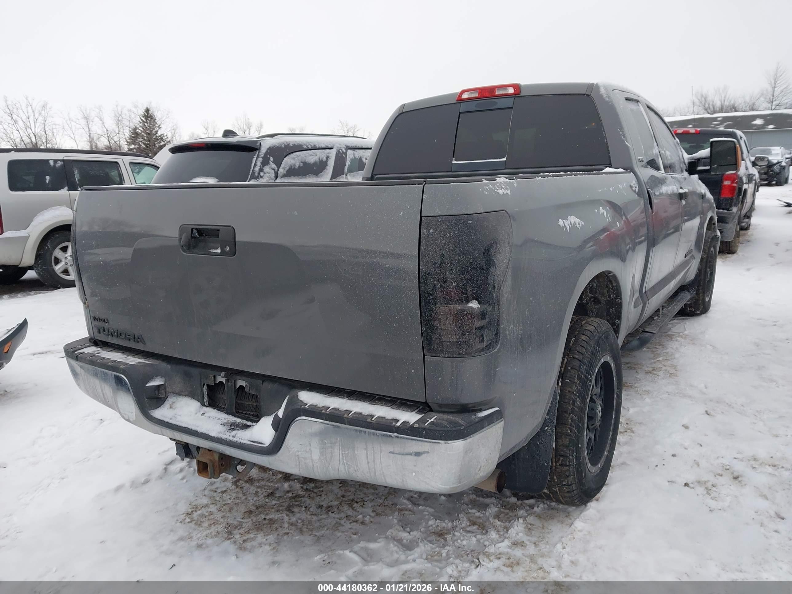 TOYOTA TUNDRA image 4