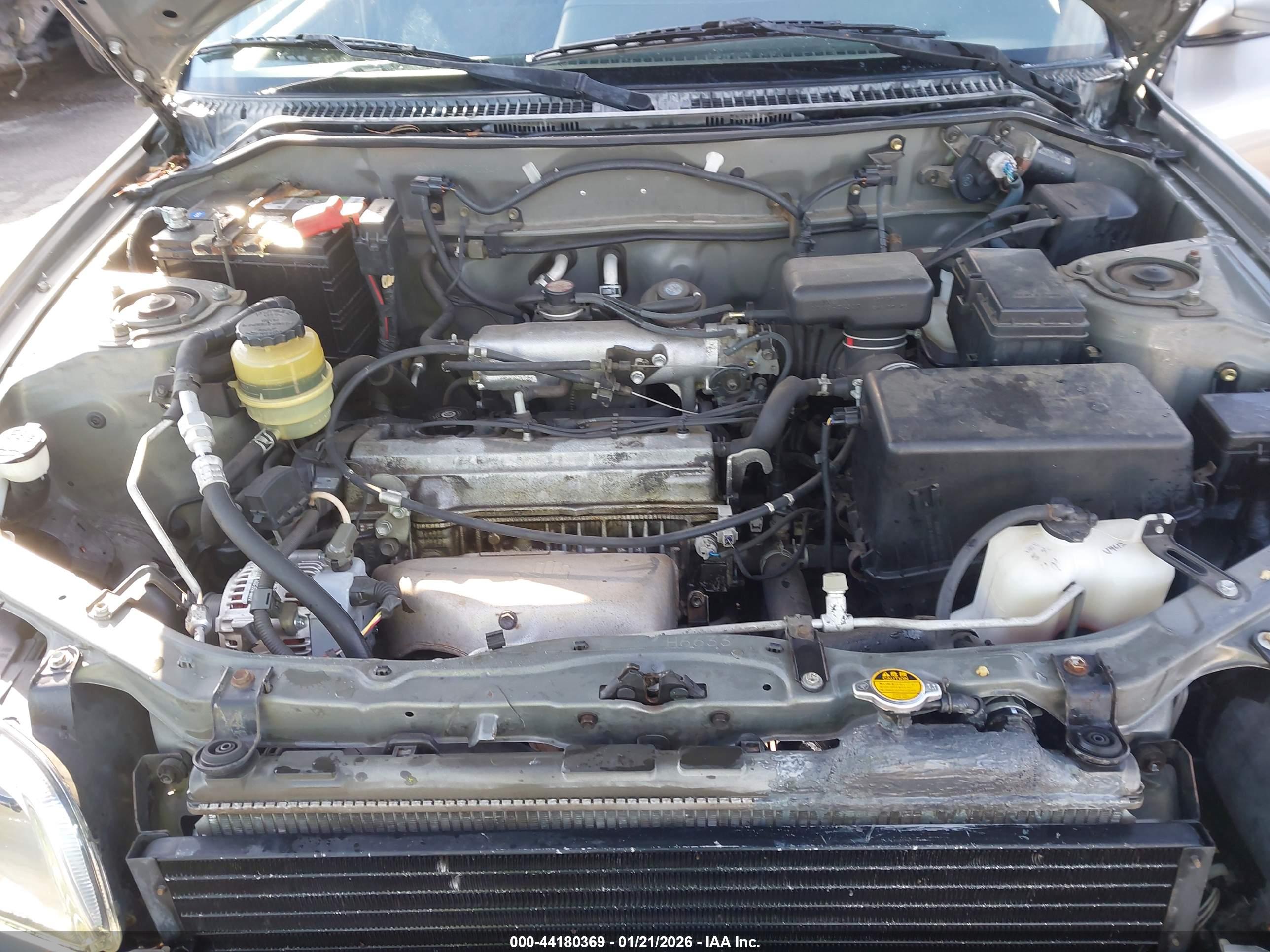 TOYOTA RAV4 image 10