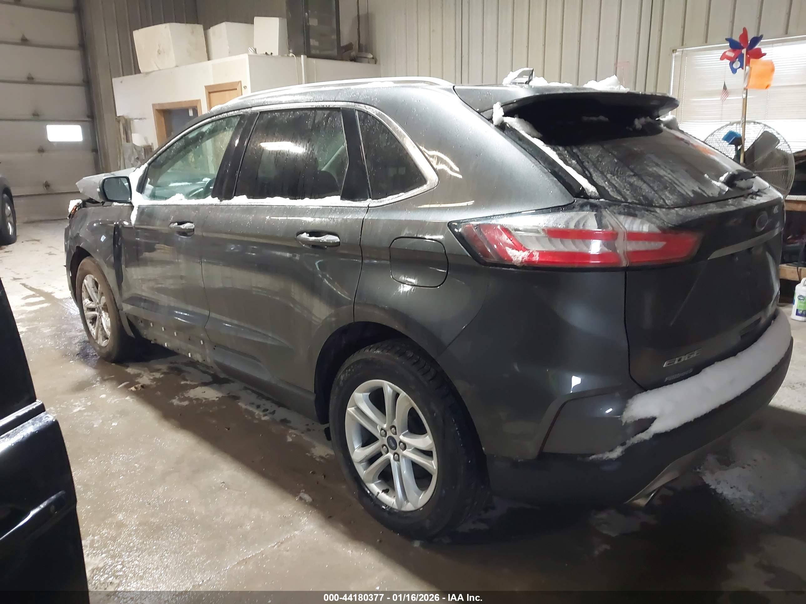 FORD EDGE image 3