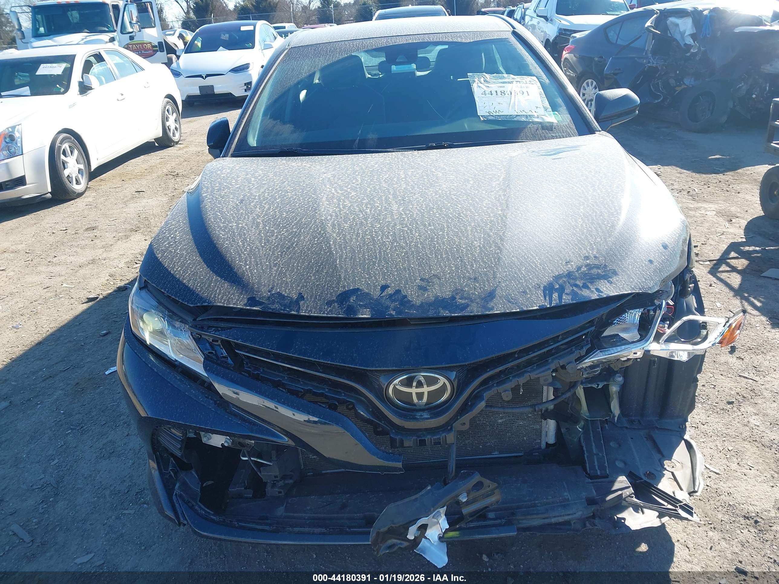 TOYOTA CAMRY image 6
