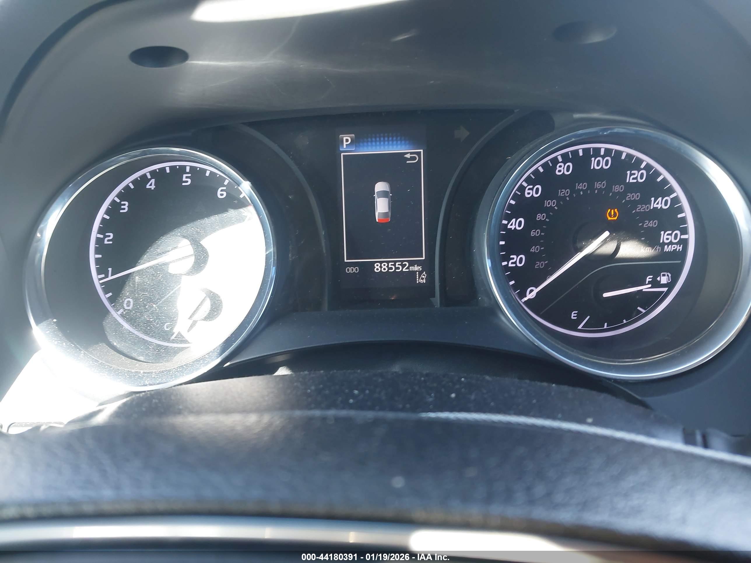 TOYOTA CAMRY image 7