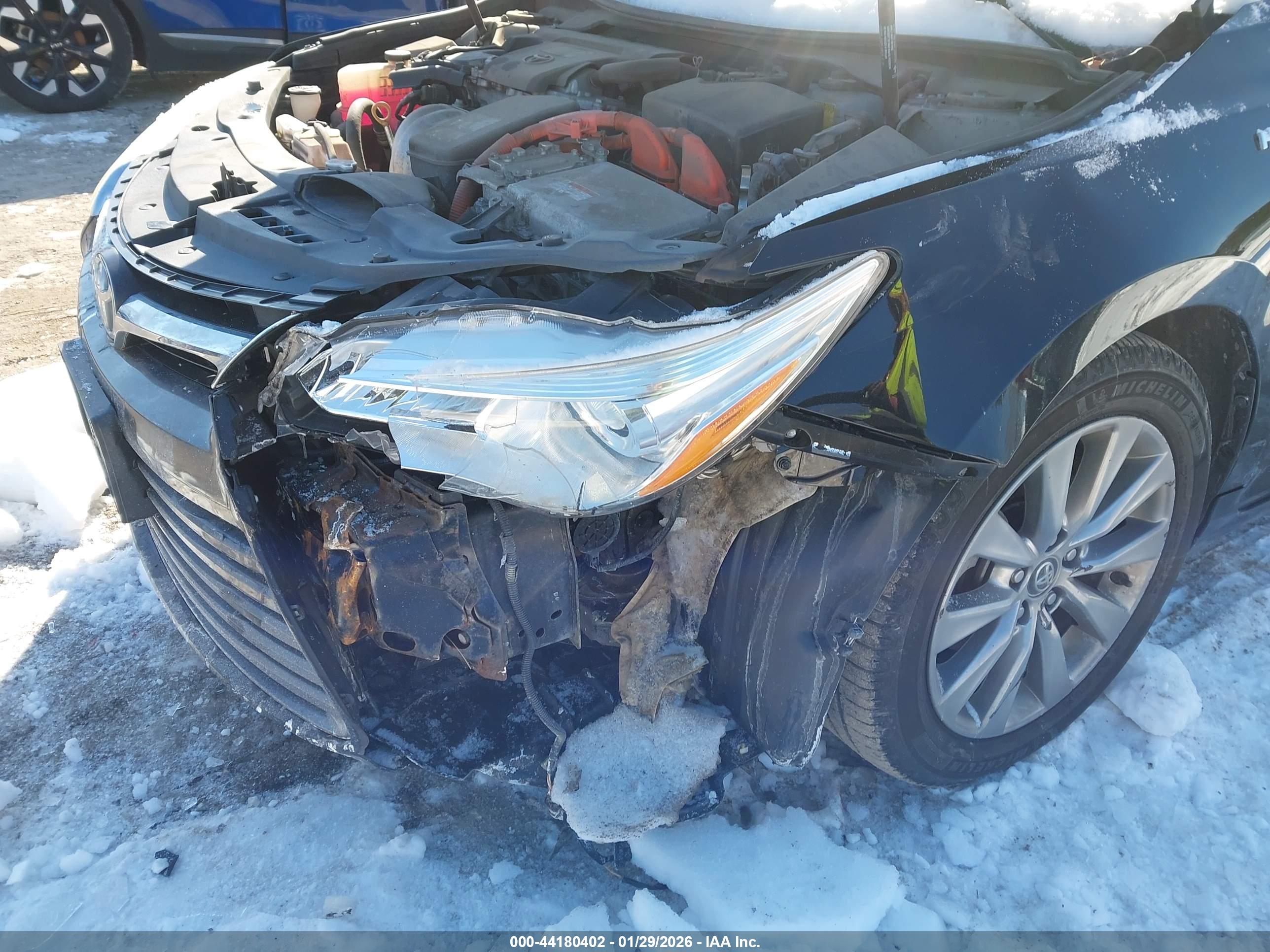 TOYOTA CAMRY image 6