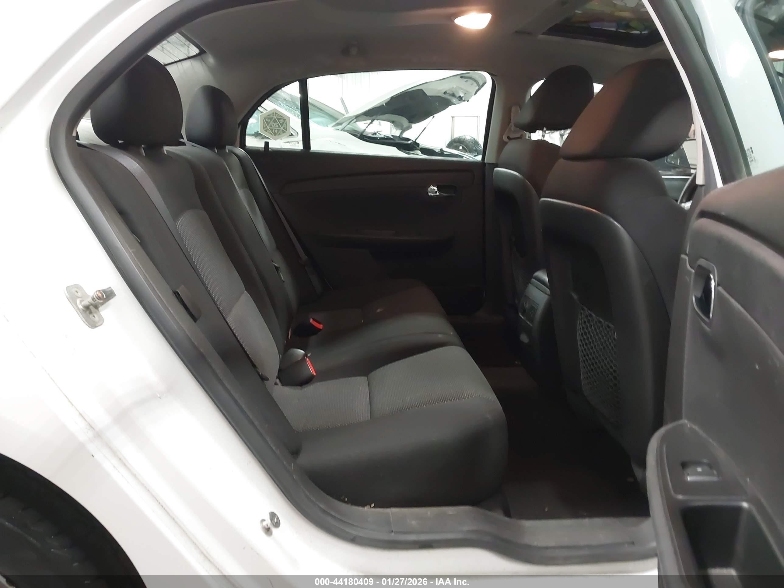 CHEVROLET MALIBU image 8