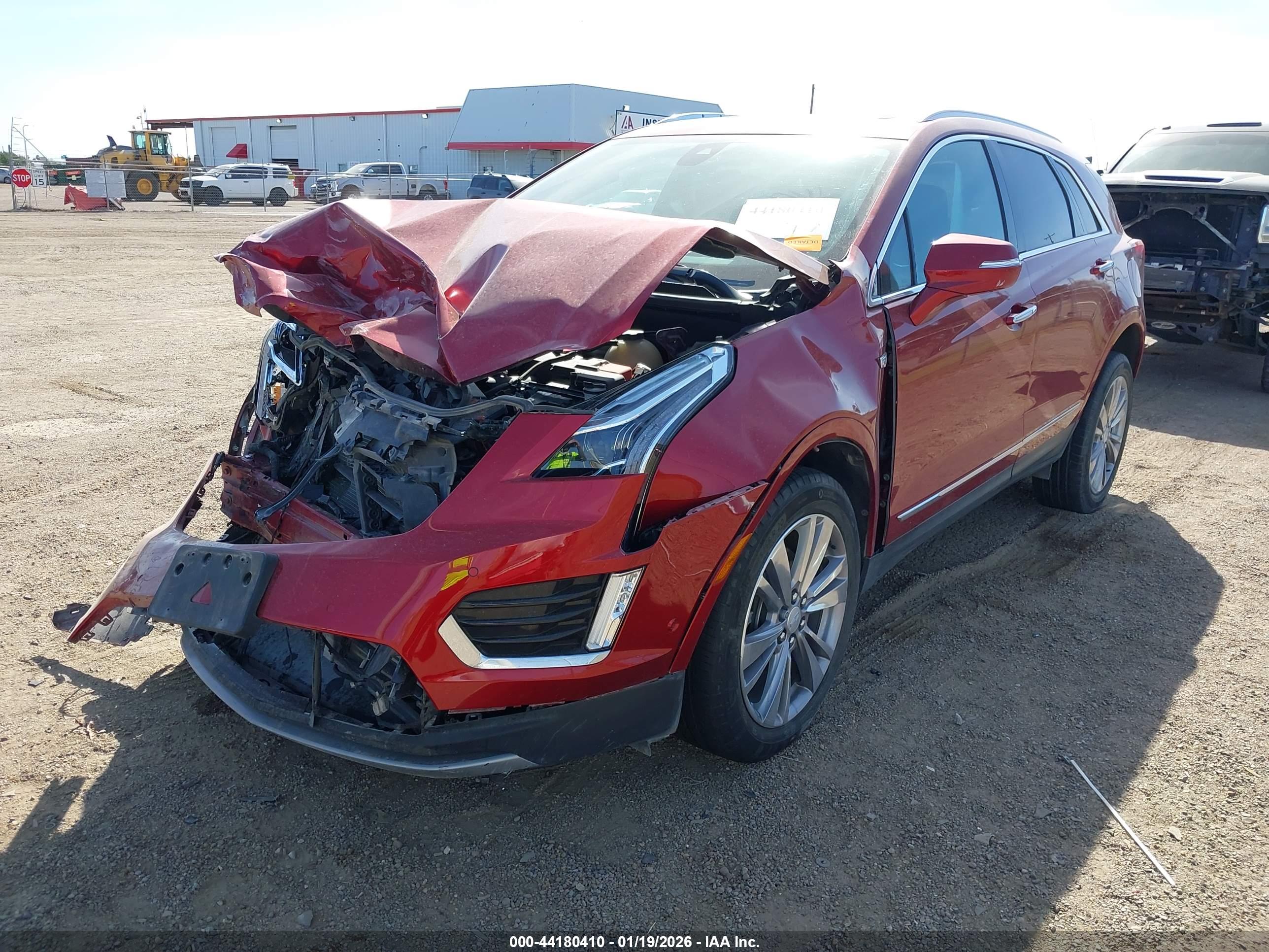 CADILLAC XT5 image 2