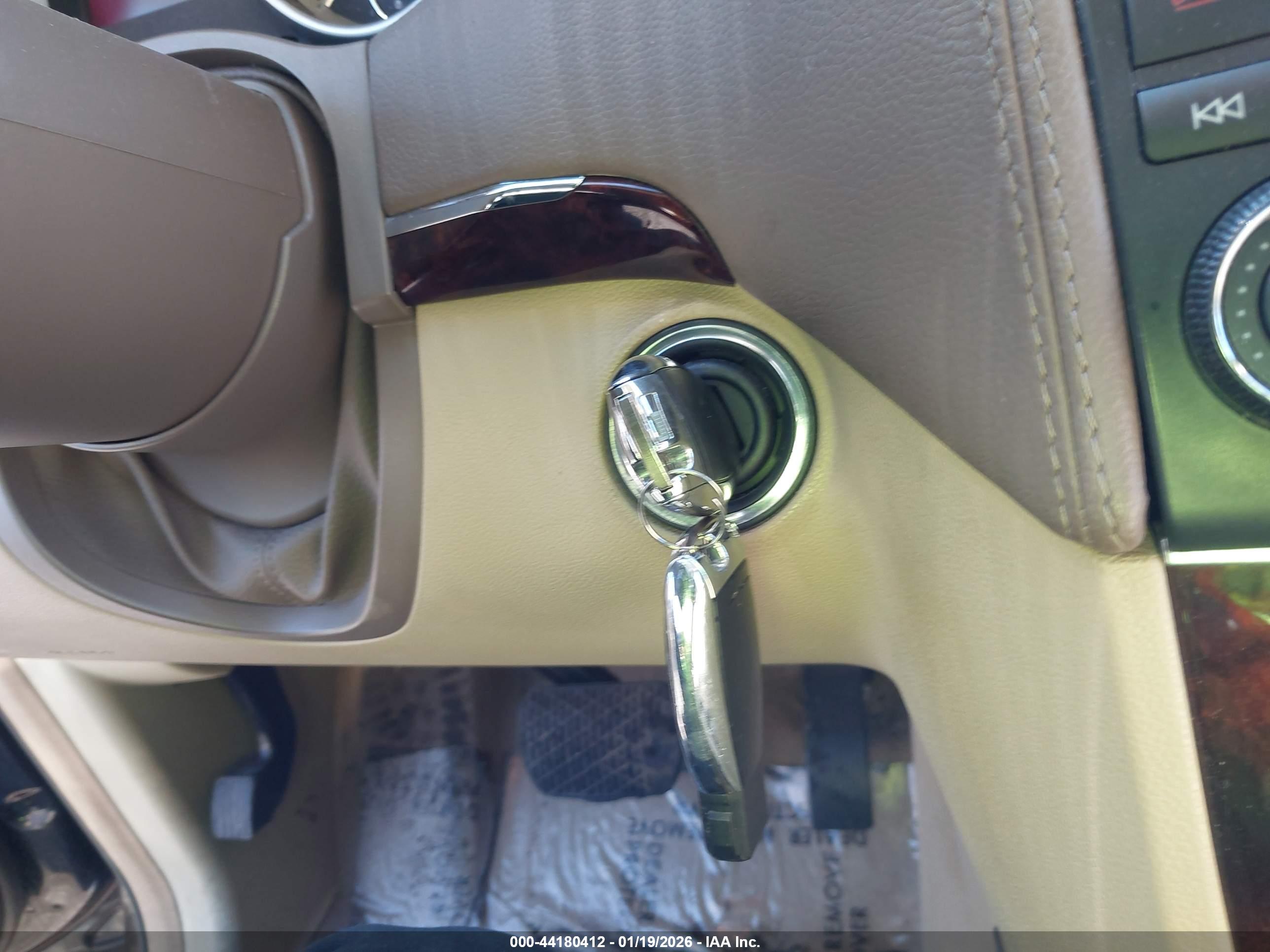 MERCEDES-BENZ GL image 11