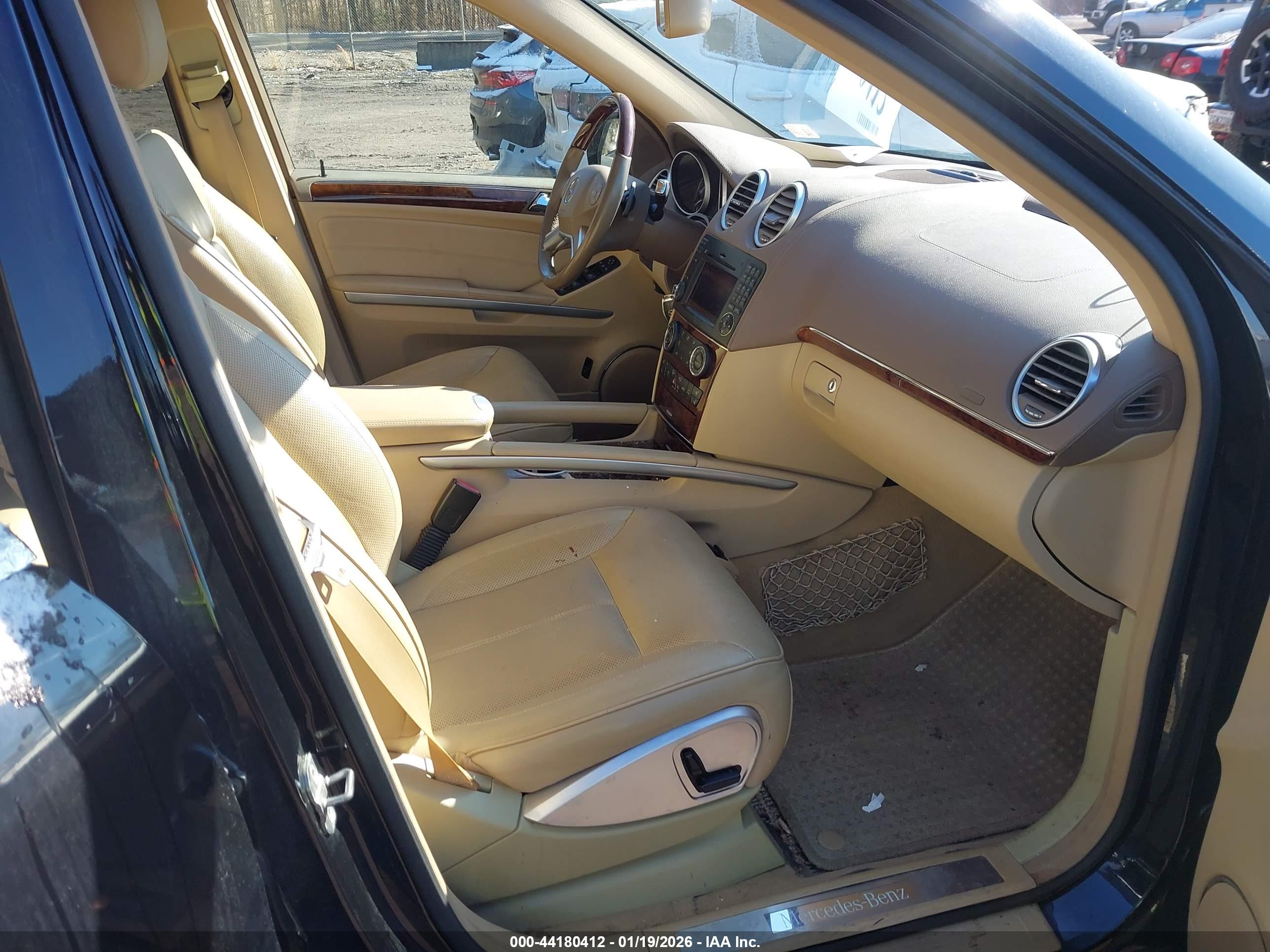 MERCEDES-BENZ GL image 5