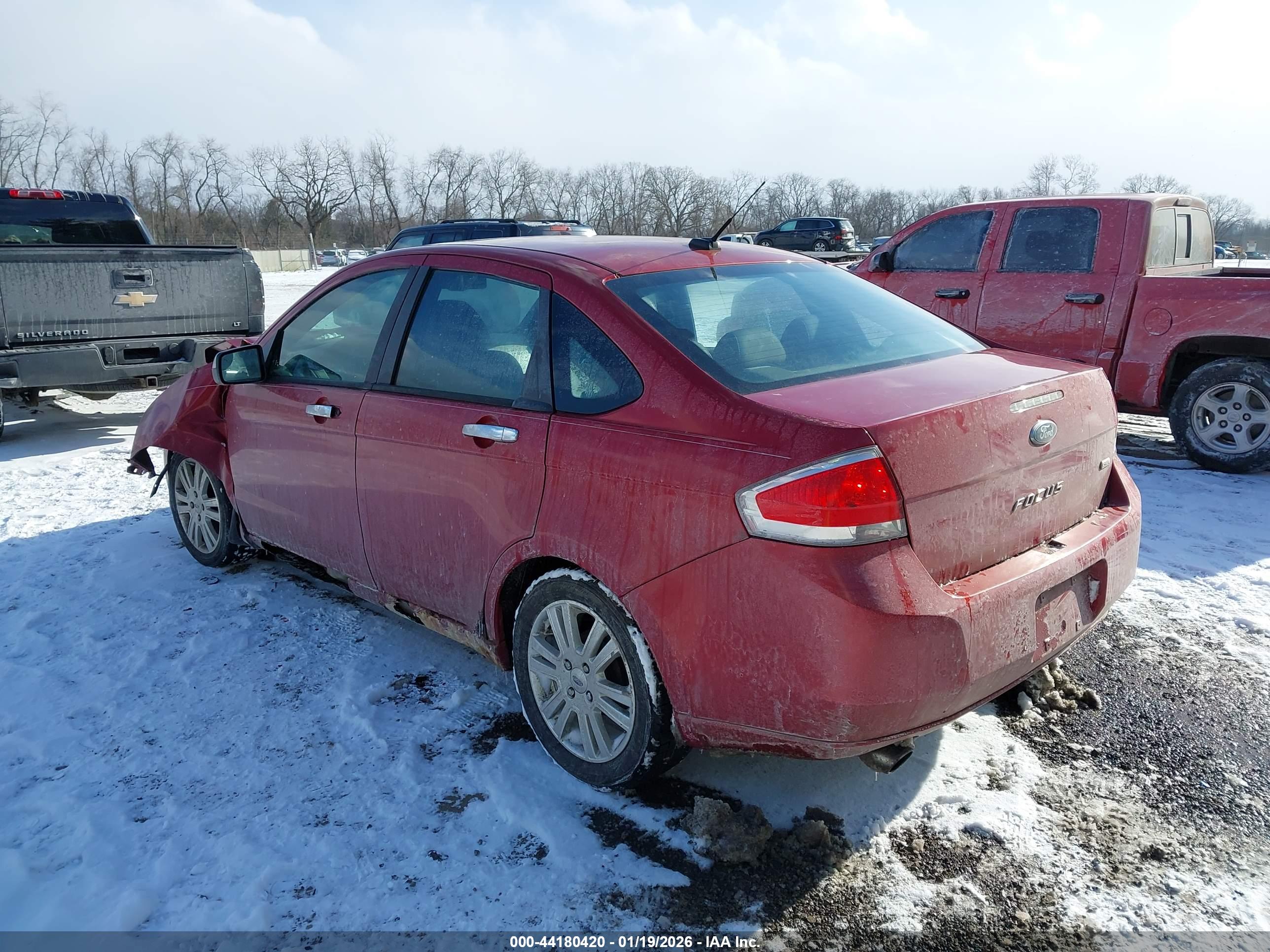 FORD FOCUS image 3