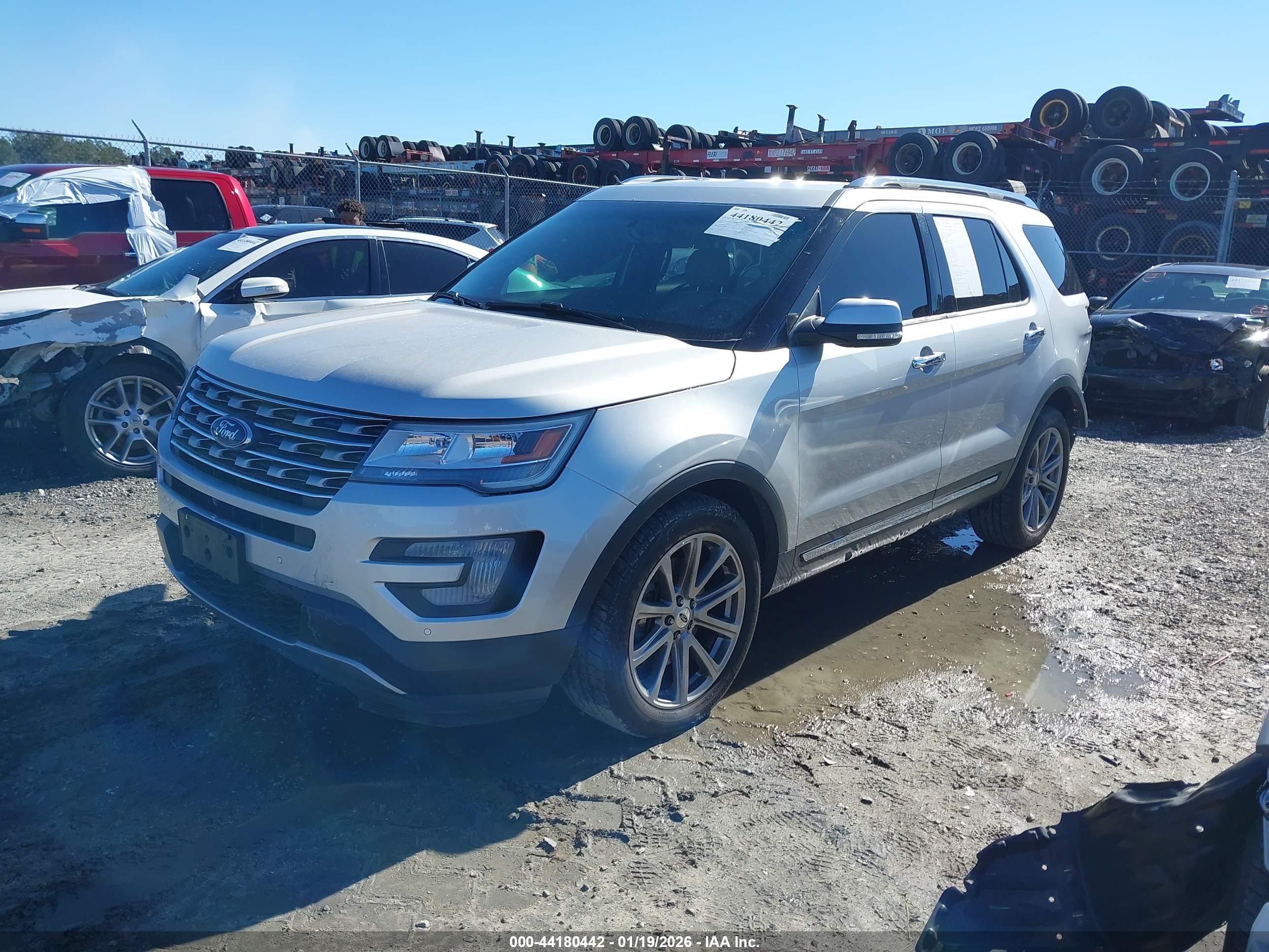 FORD EXPLORER image 2