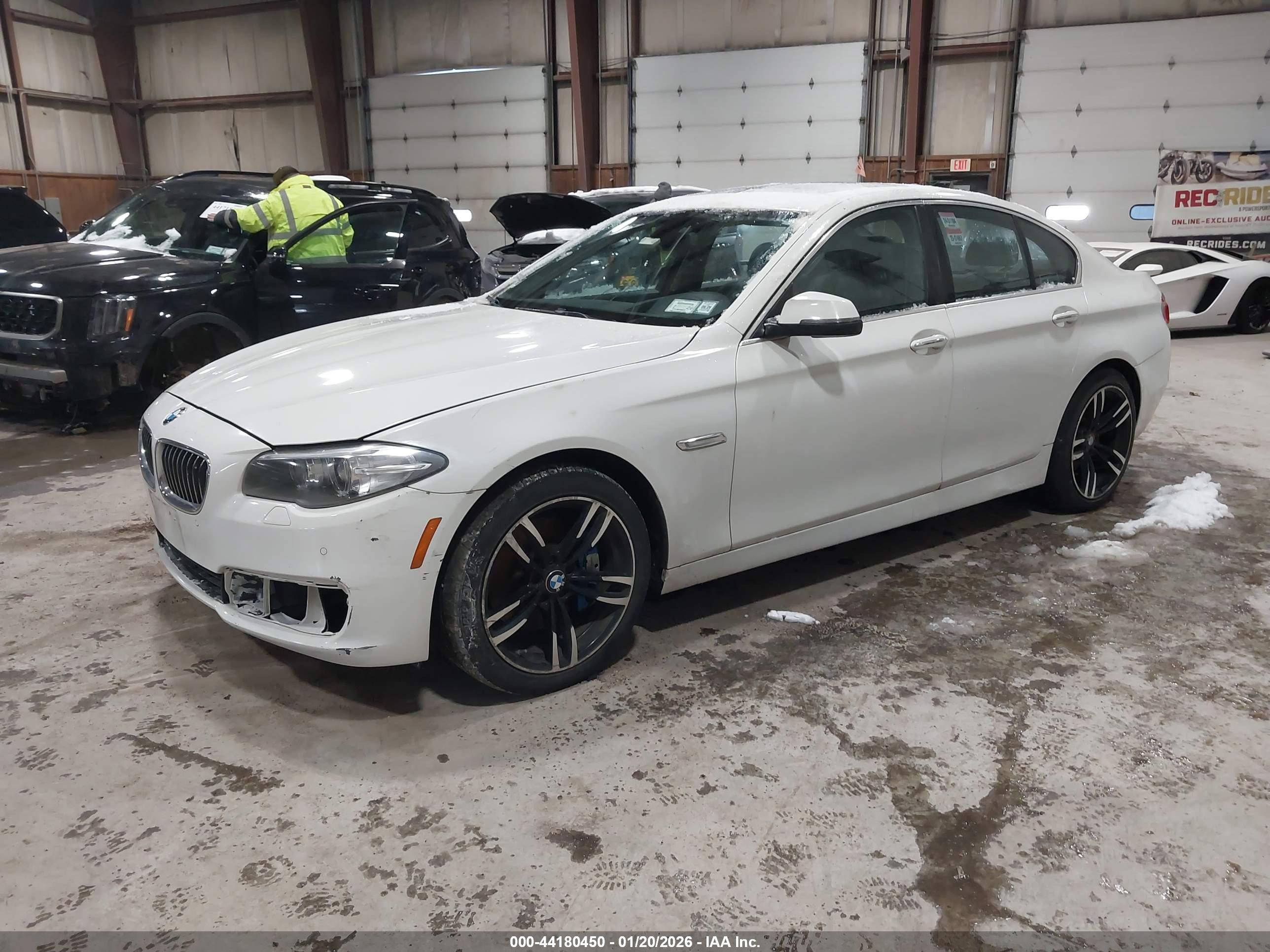 BMW 535I image 2