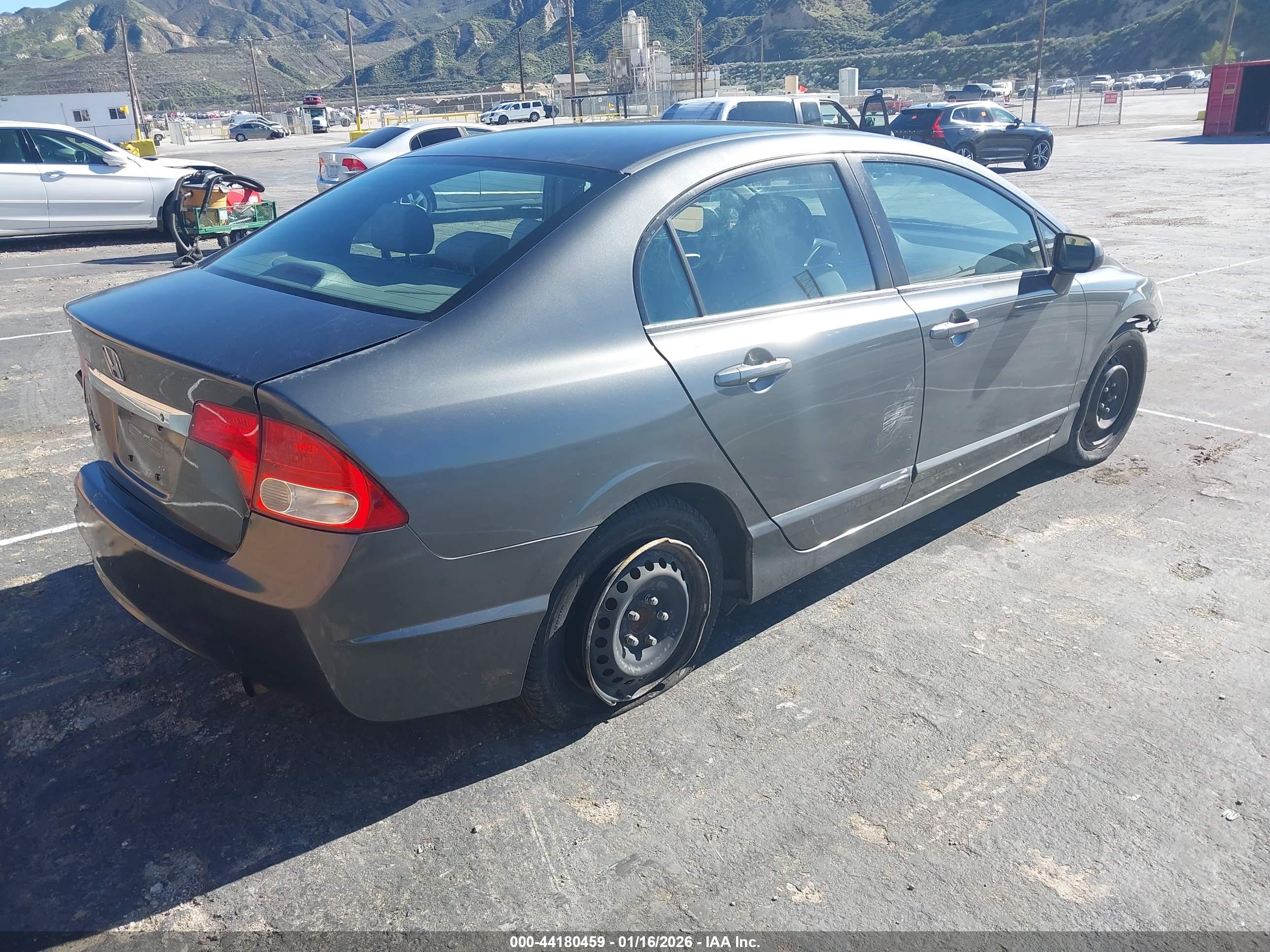 HONDA CIVIC image 4