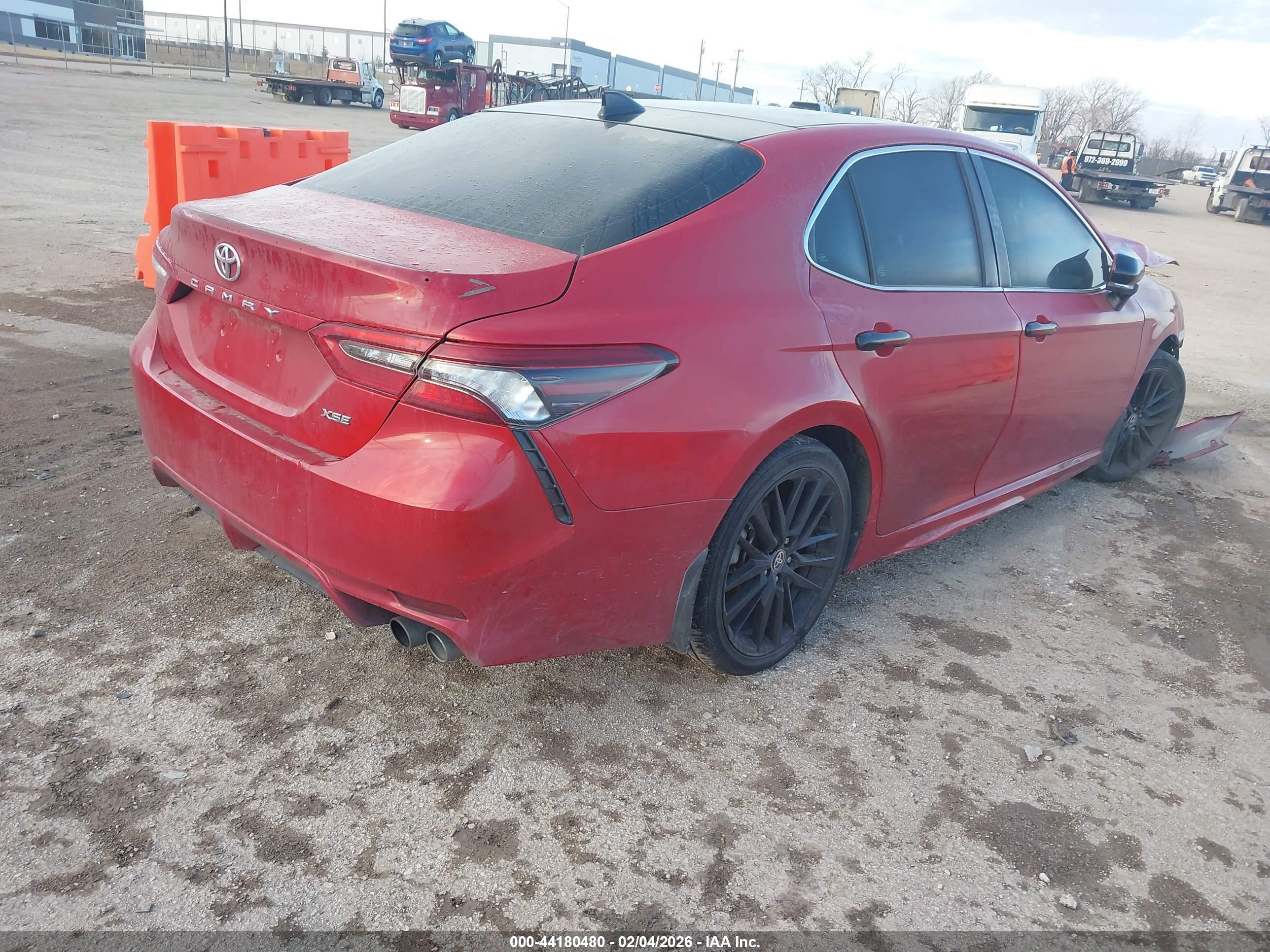 TOYOTA CAMRY image 4