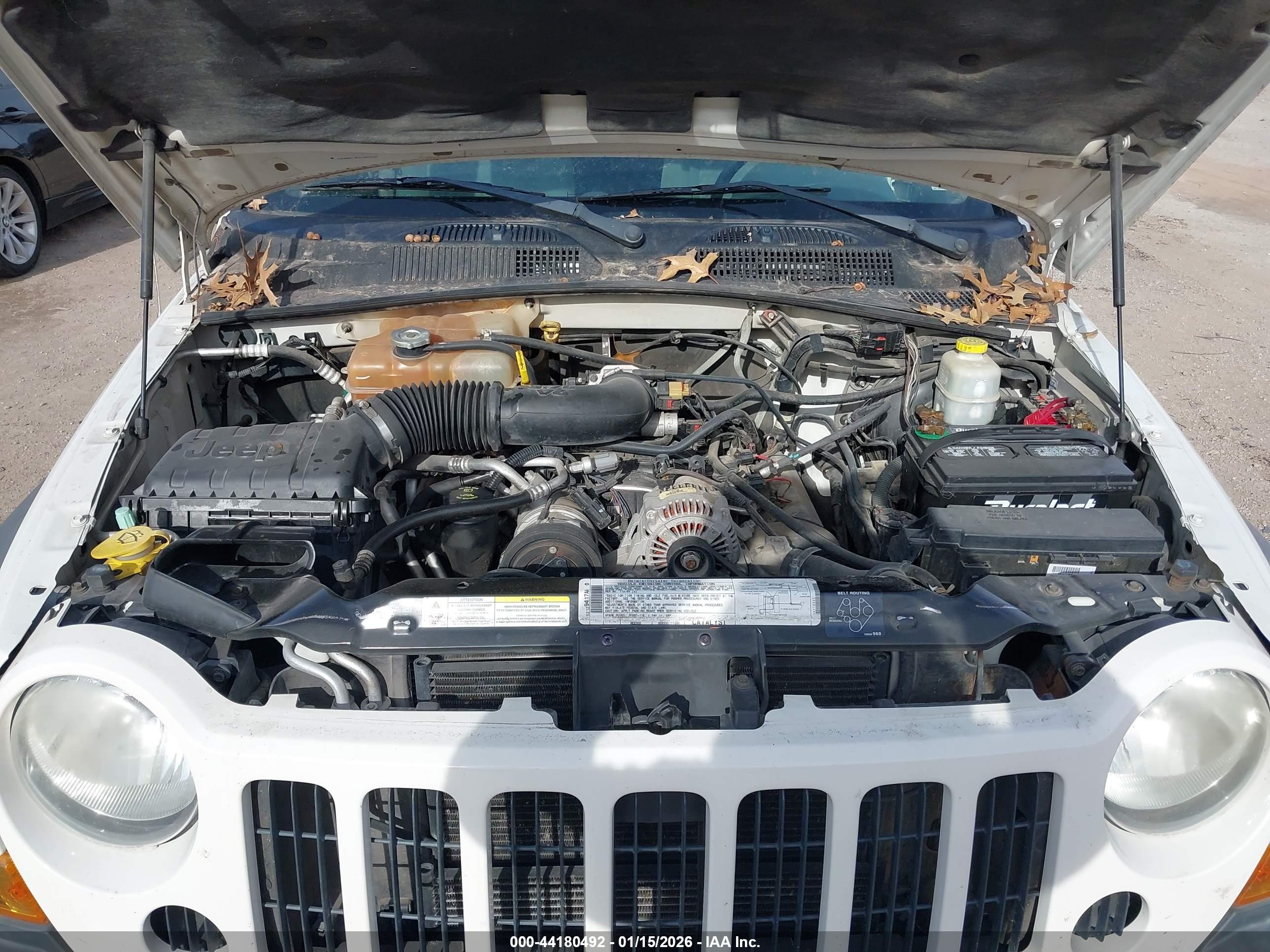 JEEP LIBERTY image 10