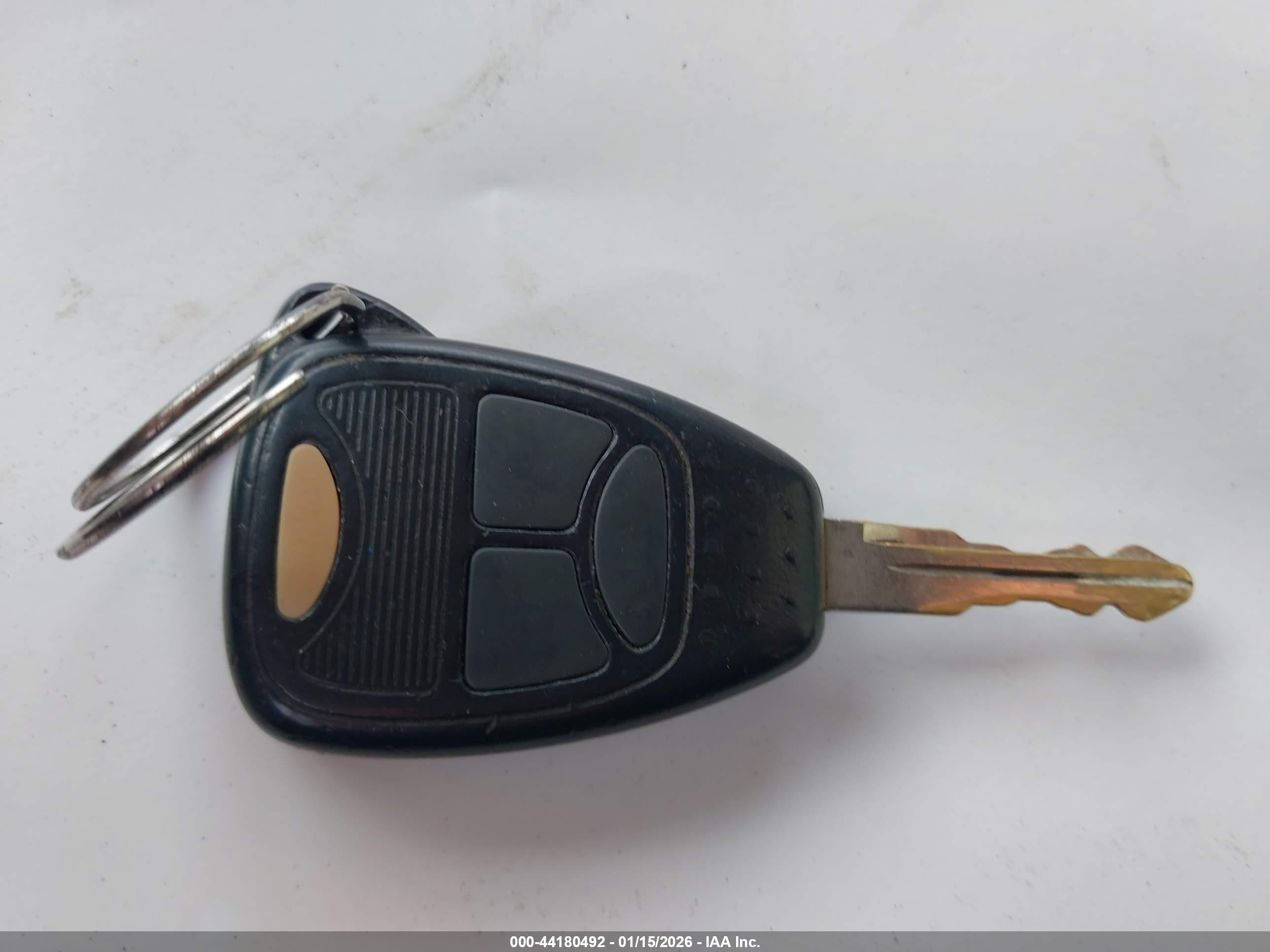 JEEP LIBERTY image 11