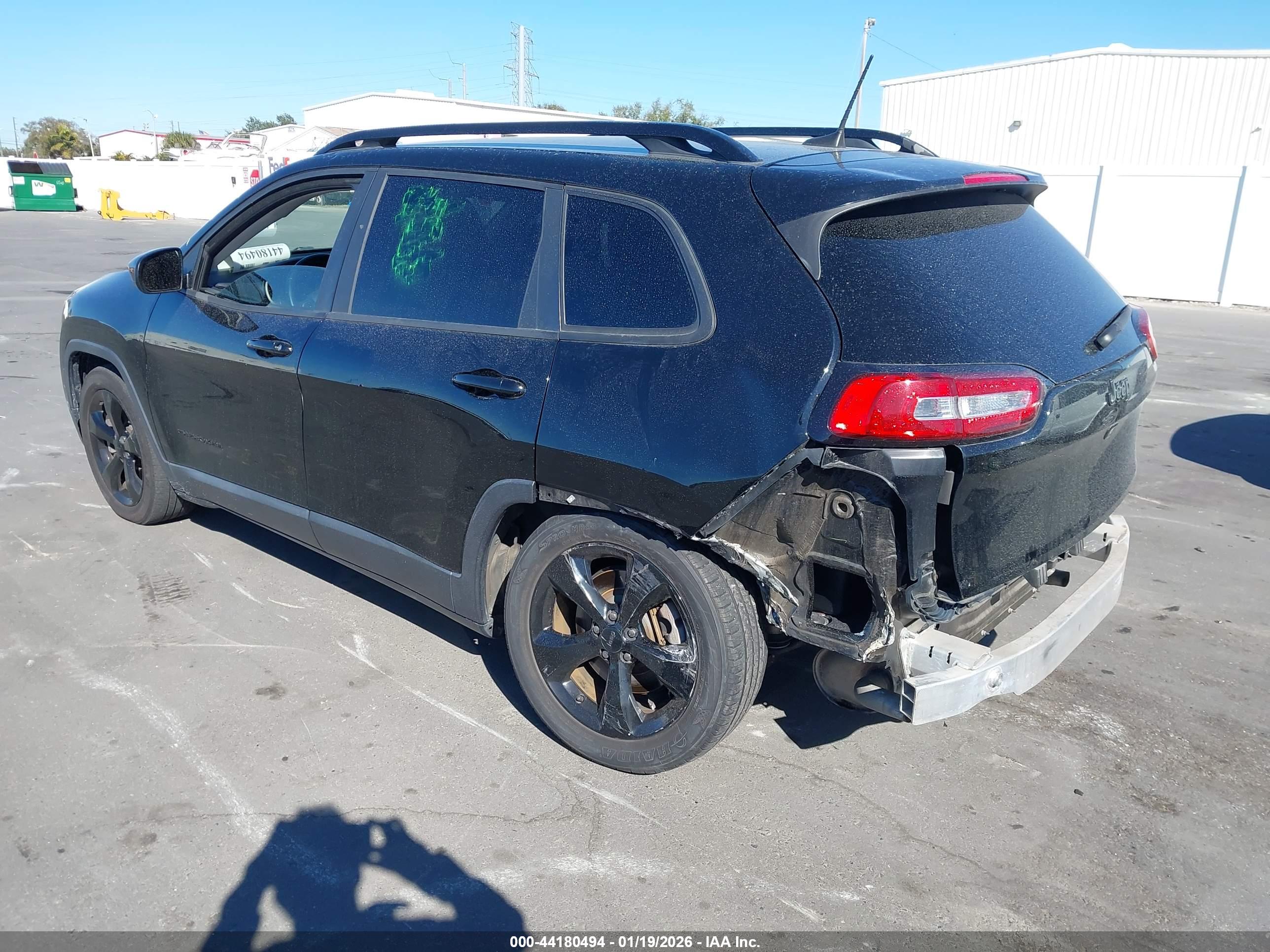 JEEP CHEROKEE image 3