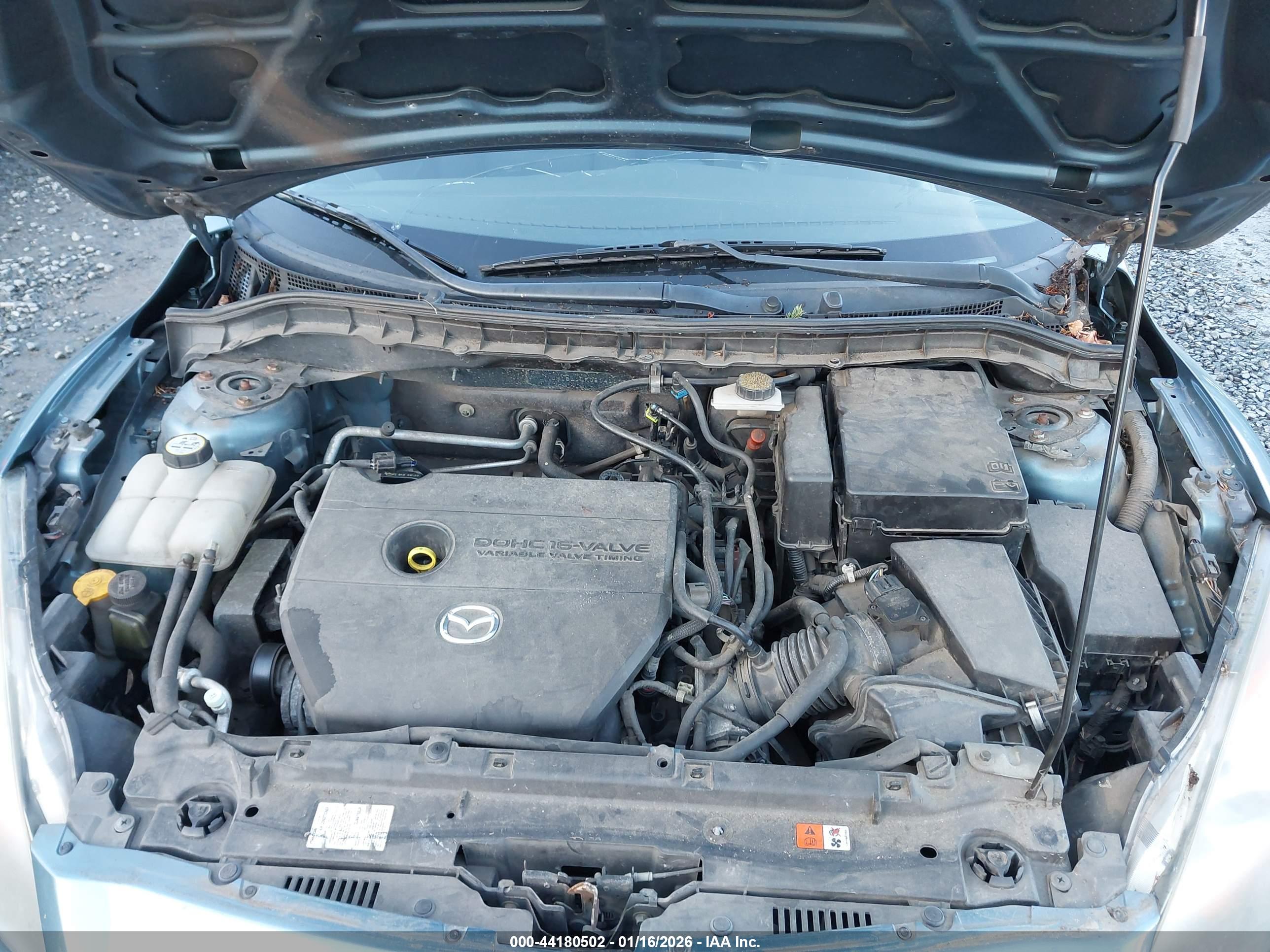 MAZDA MAZDA3 image 10
