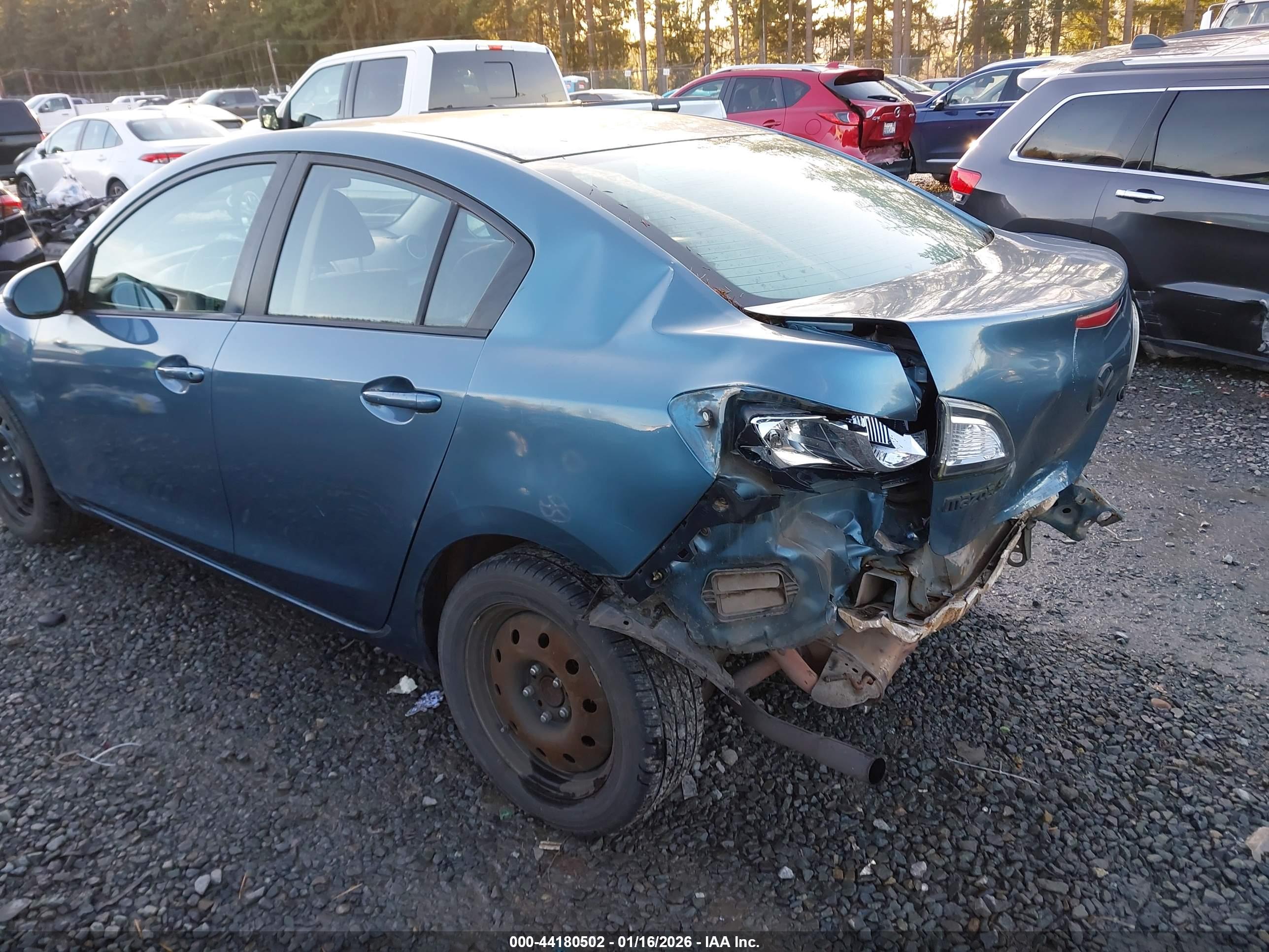 MAZDA MAZDA3 image 6