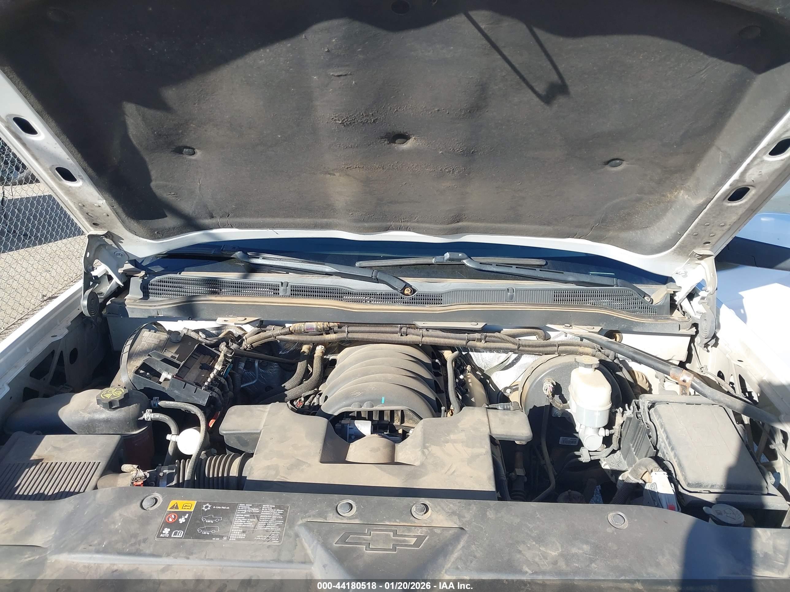 CHEVROLET SILVERADO image 10