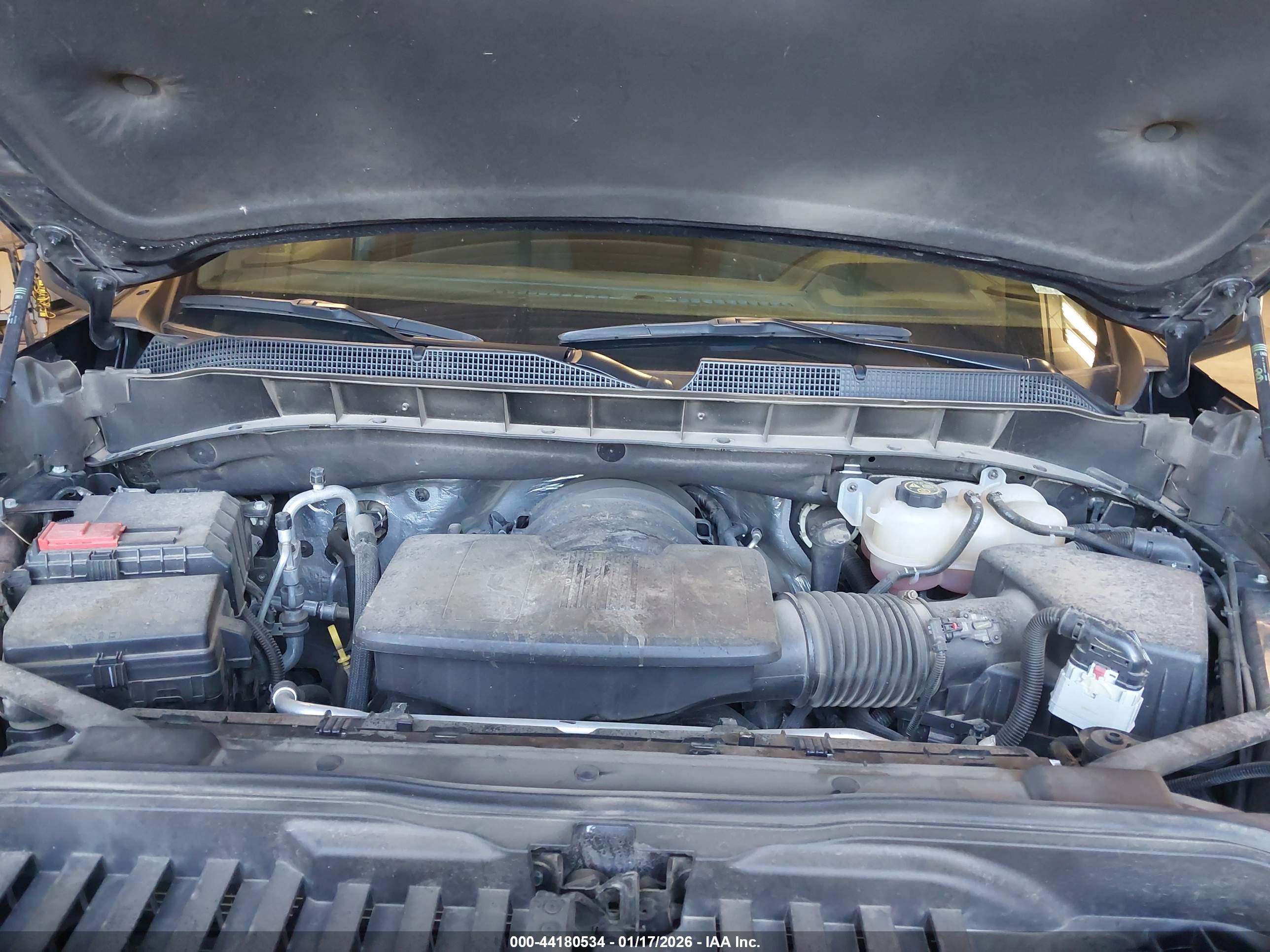 CHEVROLET SILVERADO image 10
