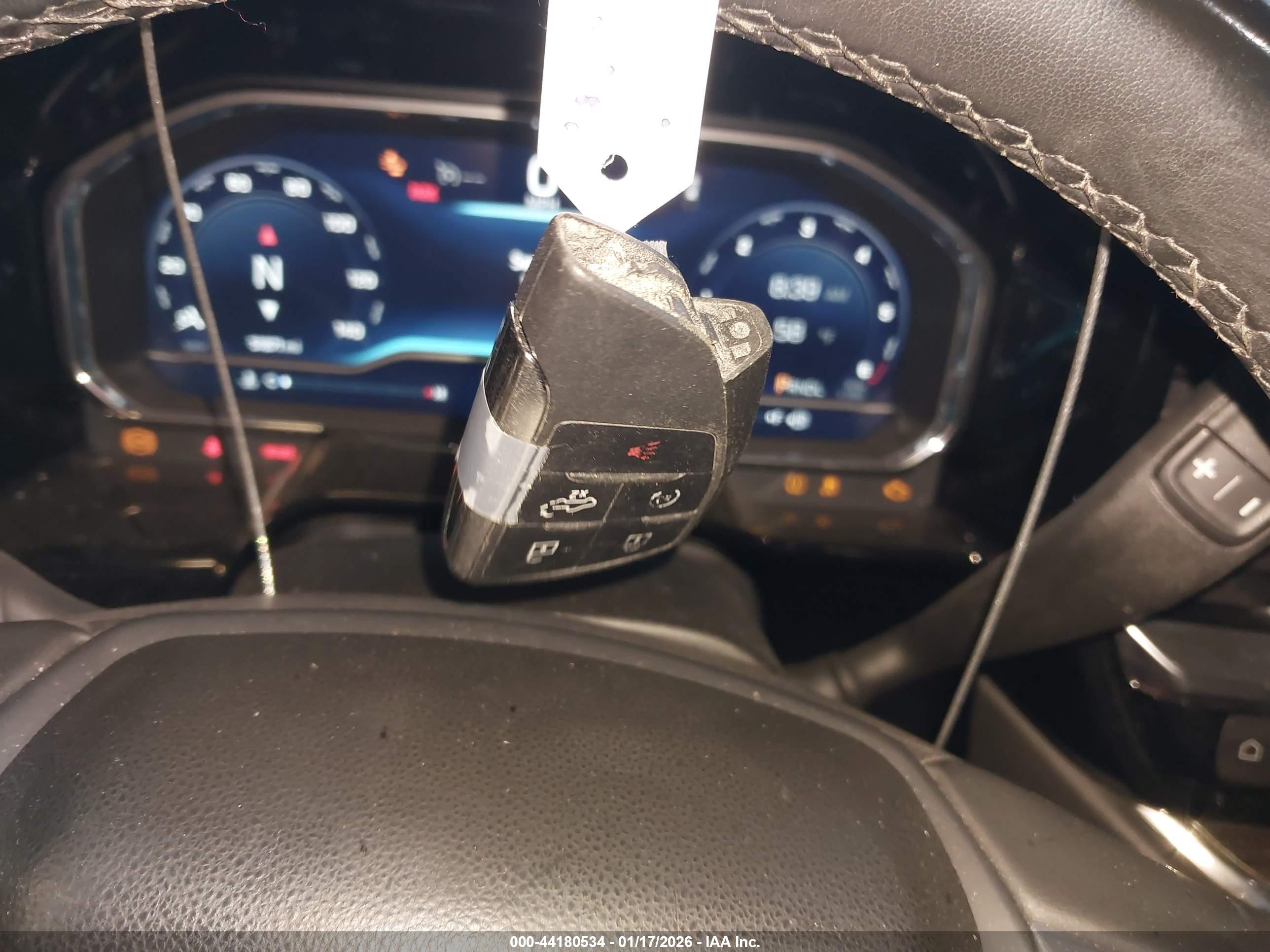 CHEVROLET SILVERADO image 11