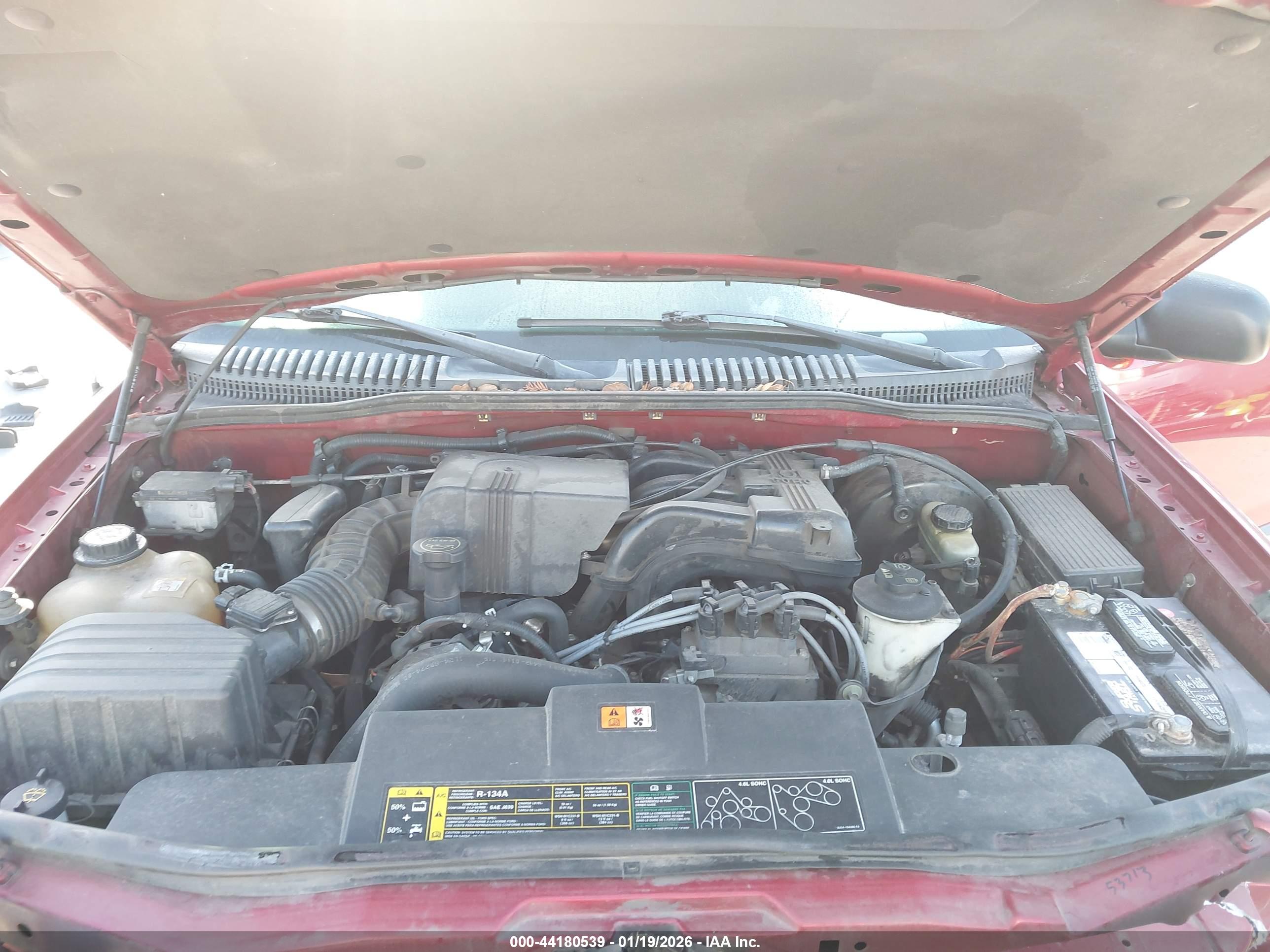 FORD EXPLORER image 10