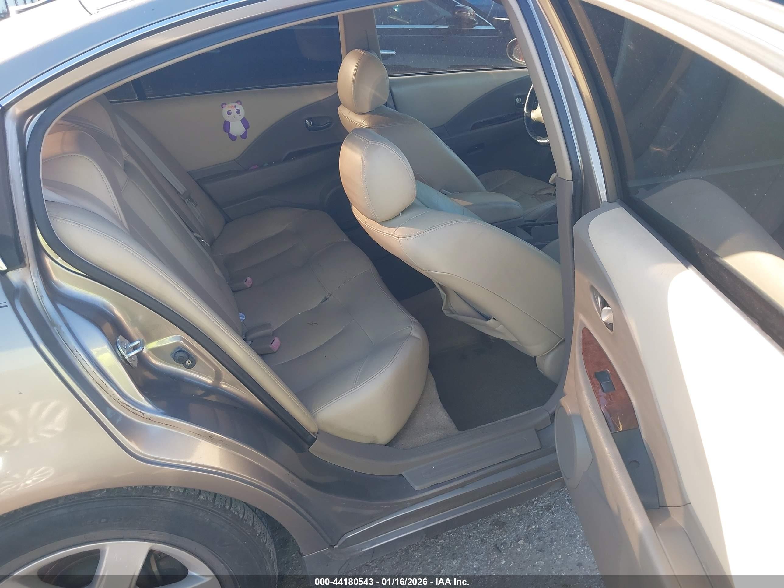 NISSAN ALTIMA image 8
