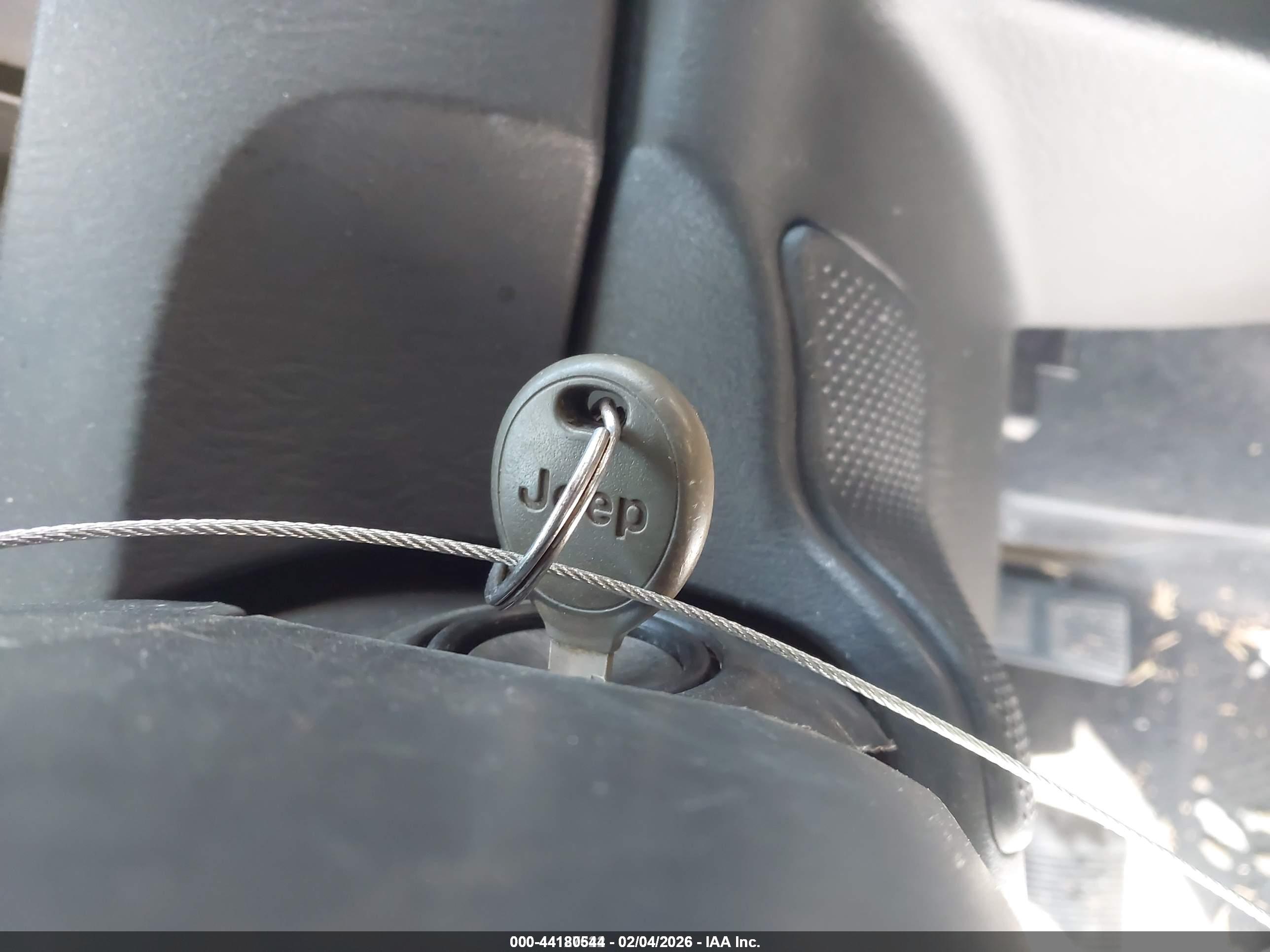 JEEP GRAND image 11
