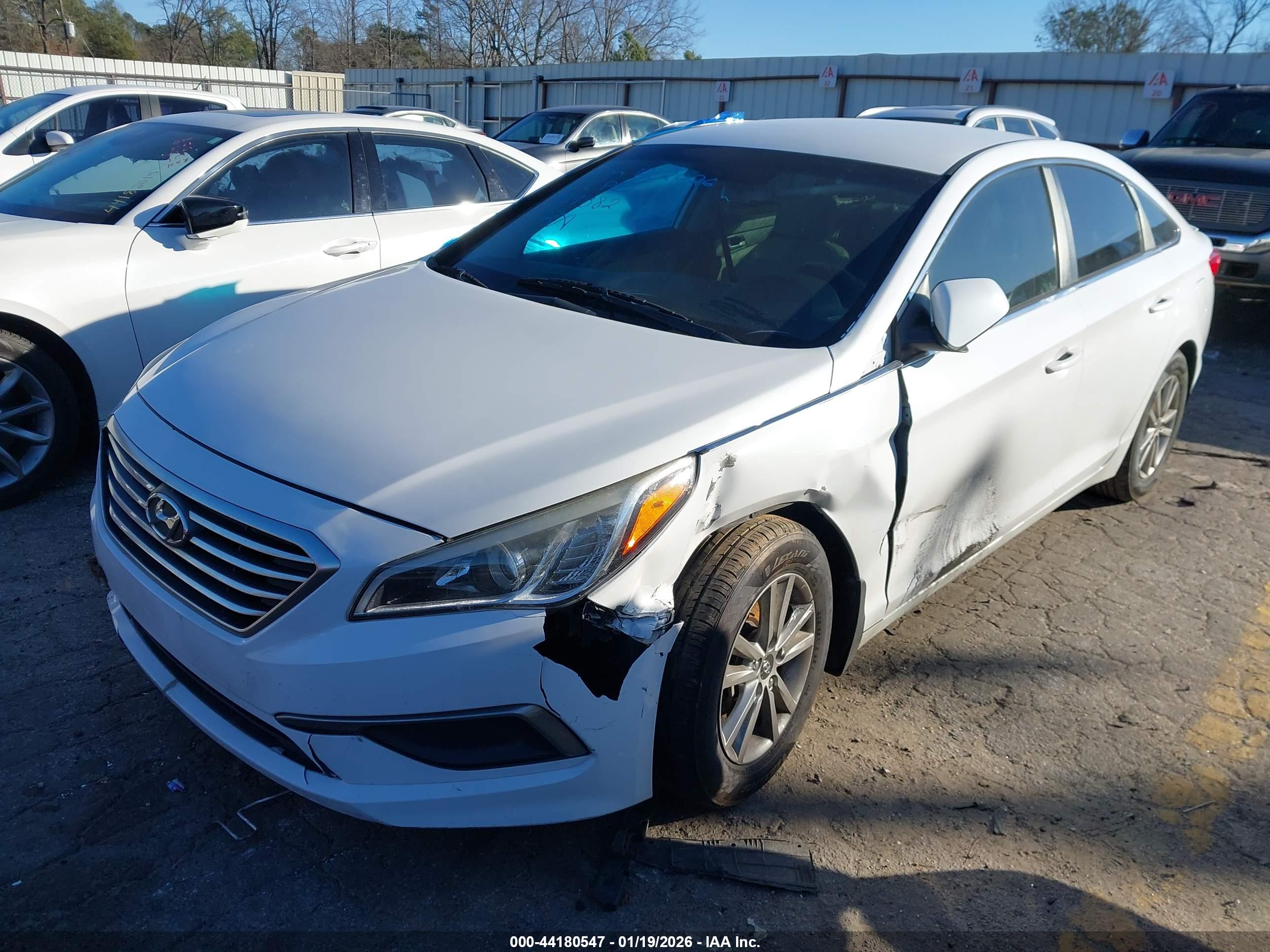 HYUNDAI SONATA image 2