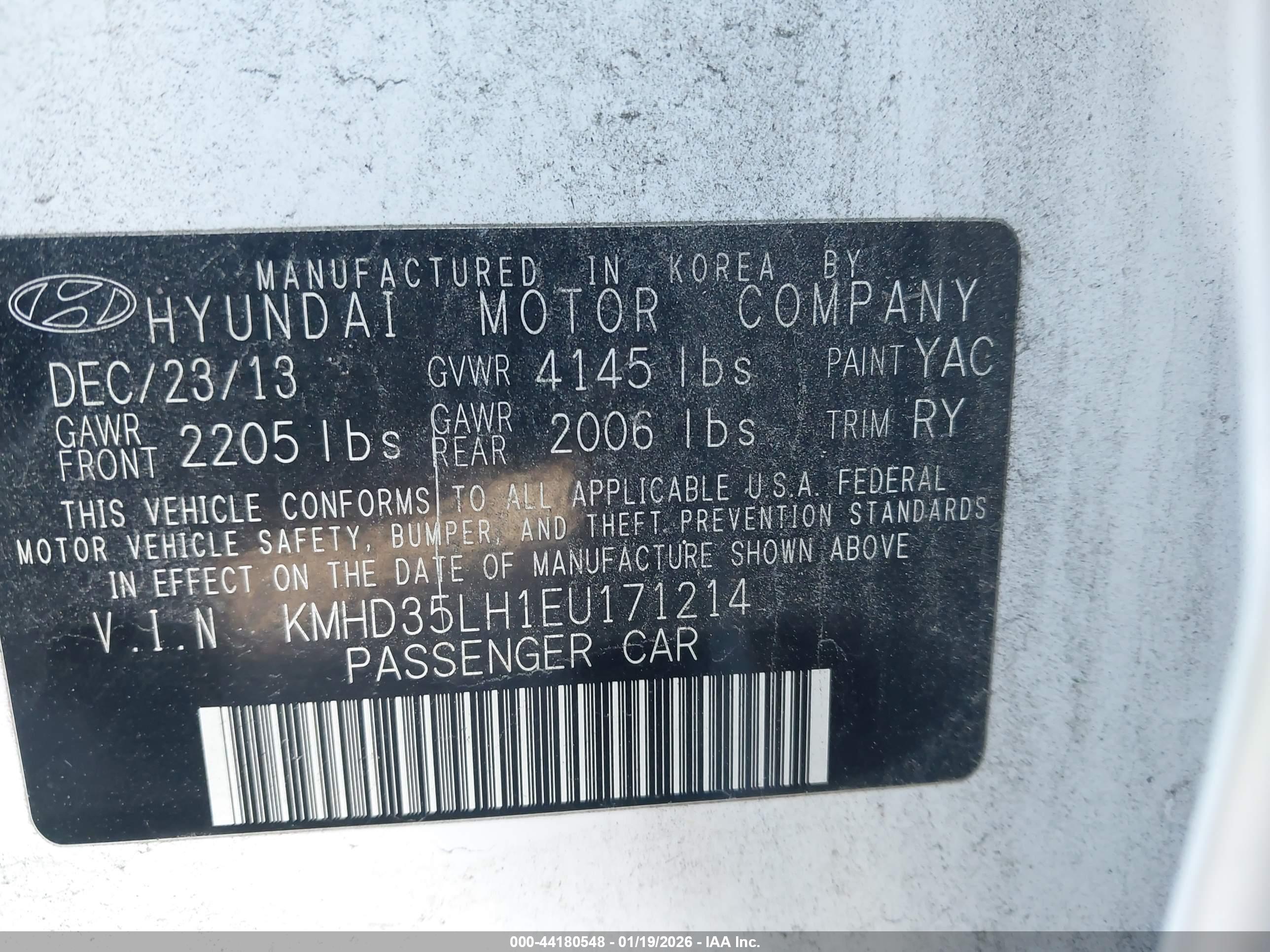 HYUNDAI ELANTRA image 9