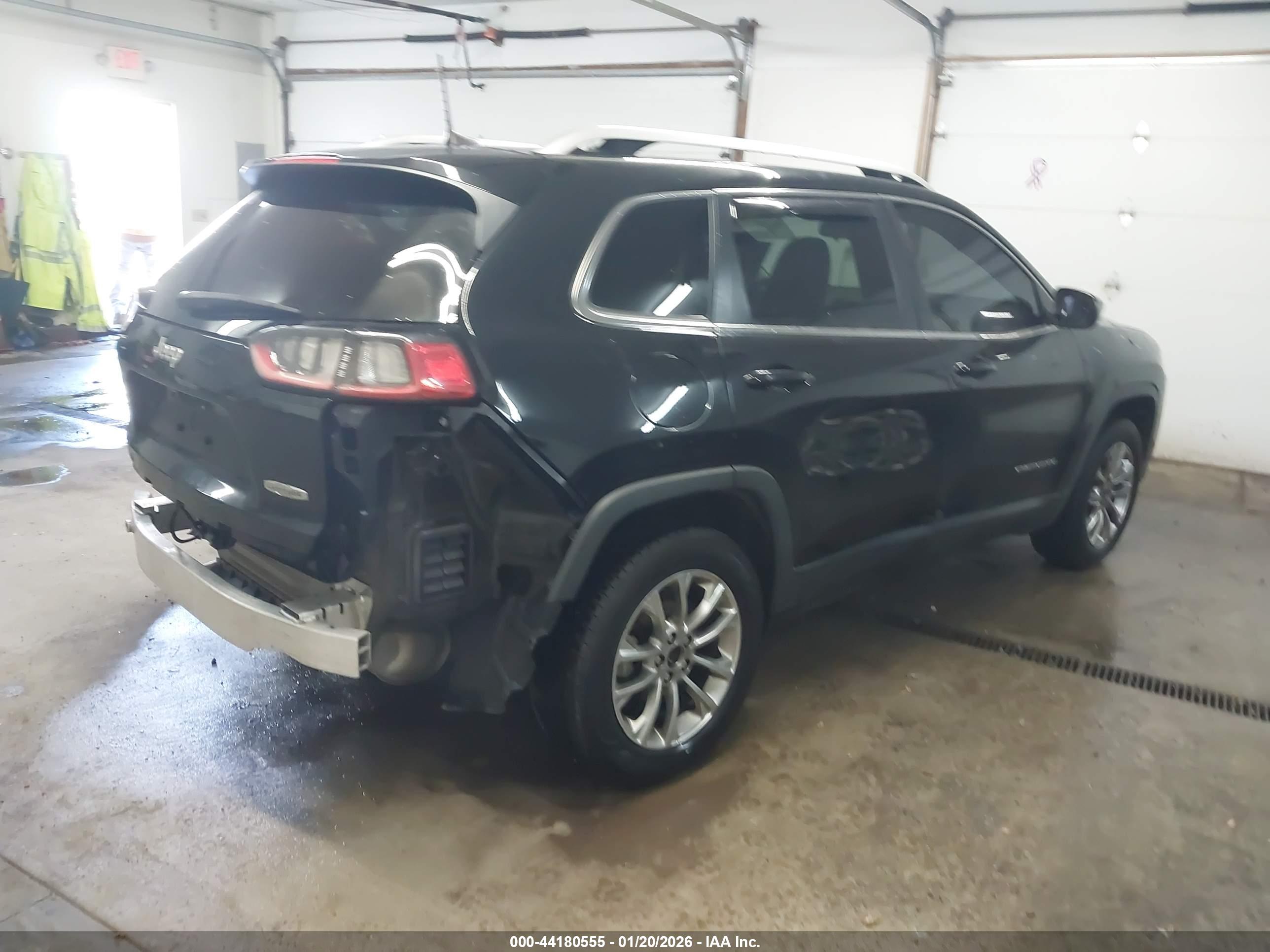 JEEP CHEROKEE image 4