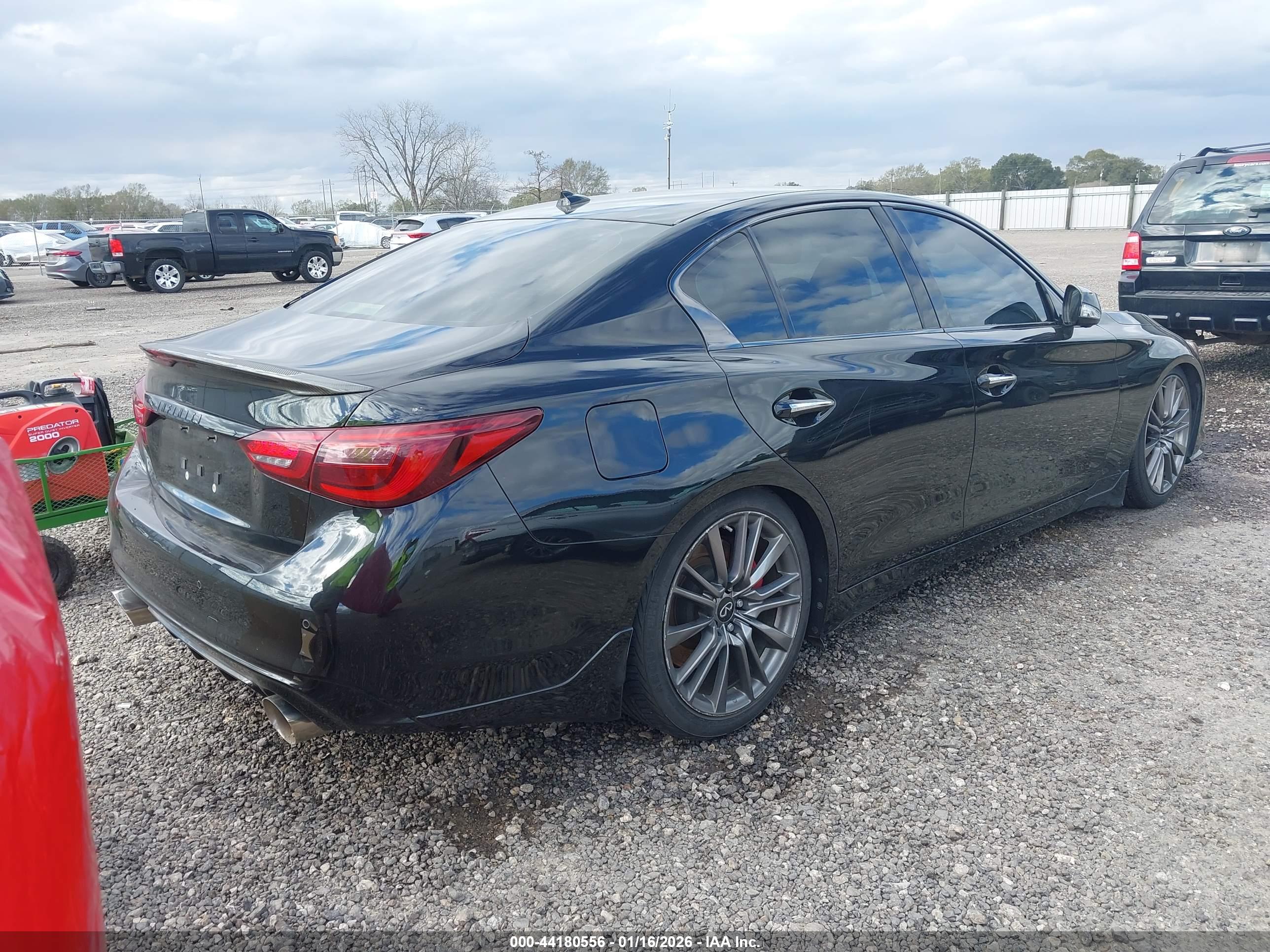 INFINITI Q50 image 4