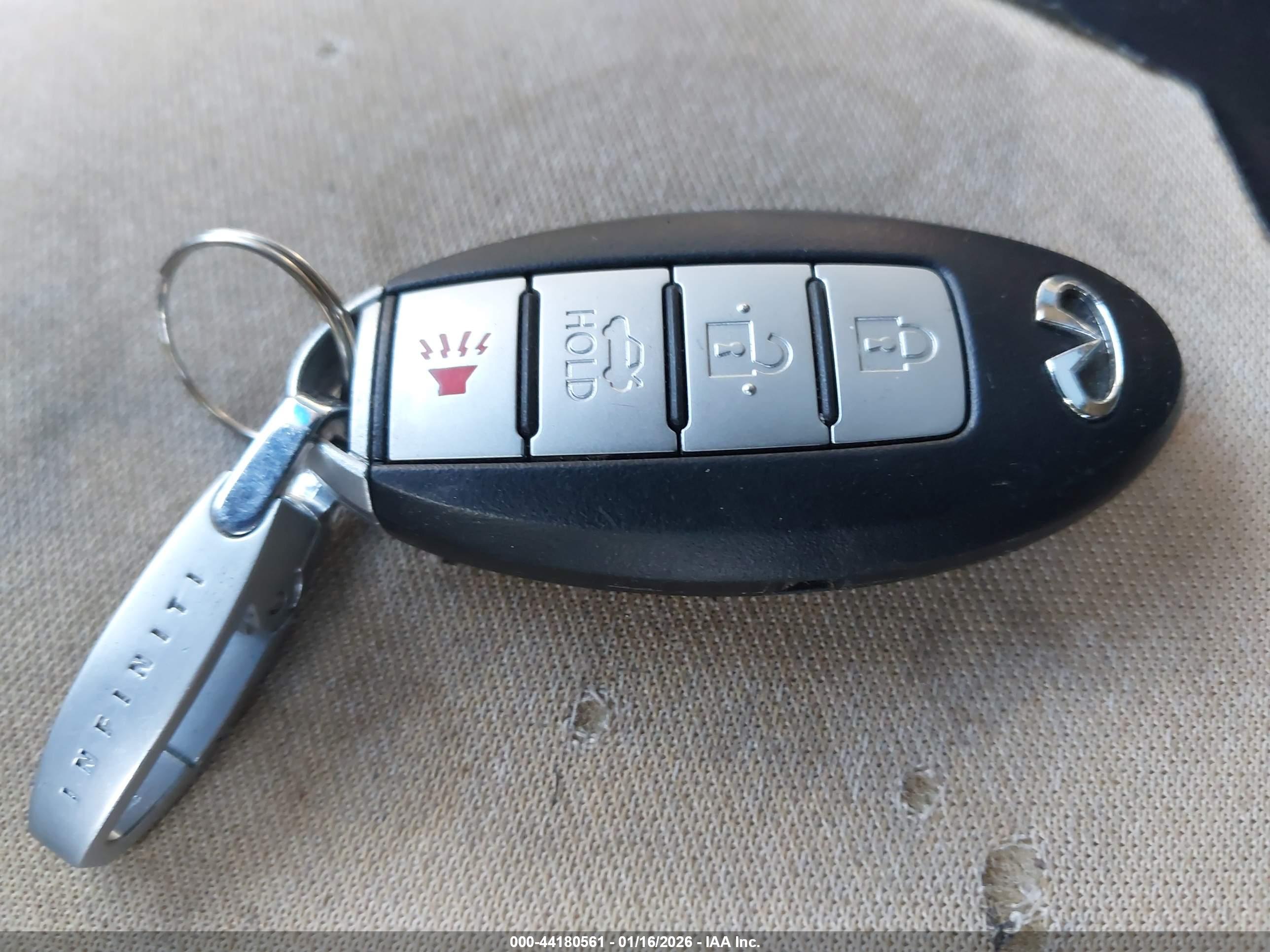 INFINITI G37X image 11