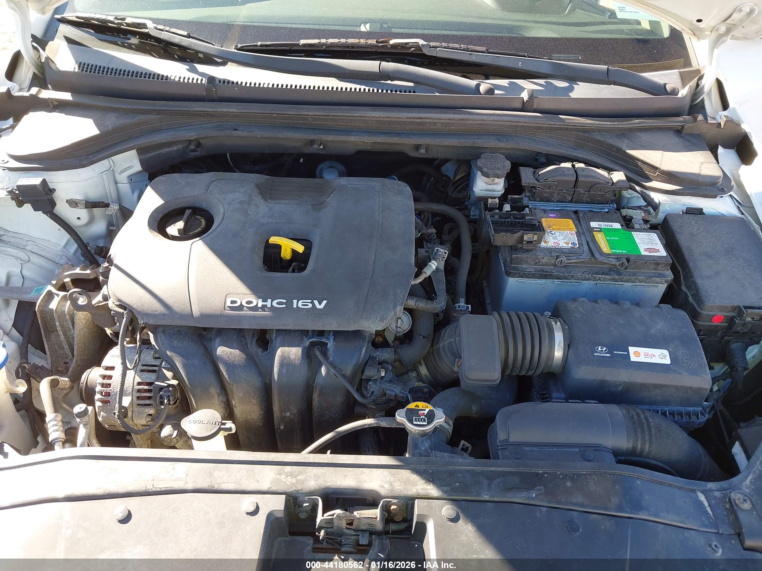 HYUNDAI ELANTRA image 10