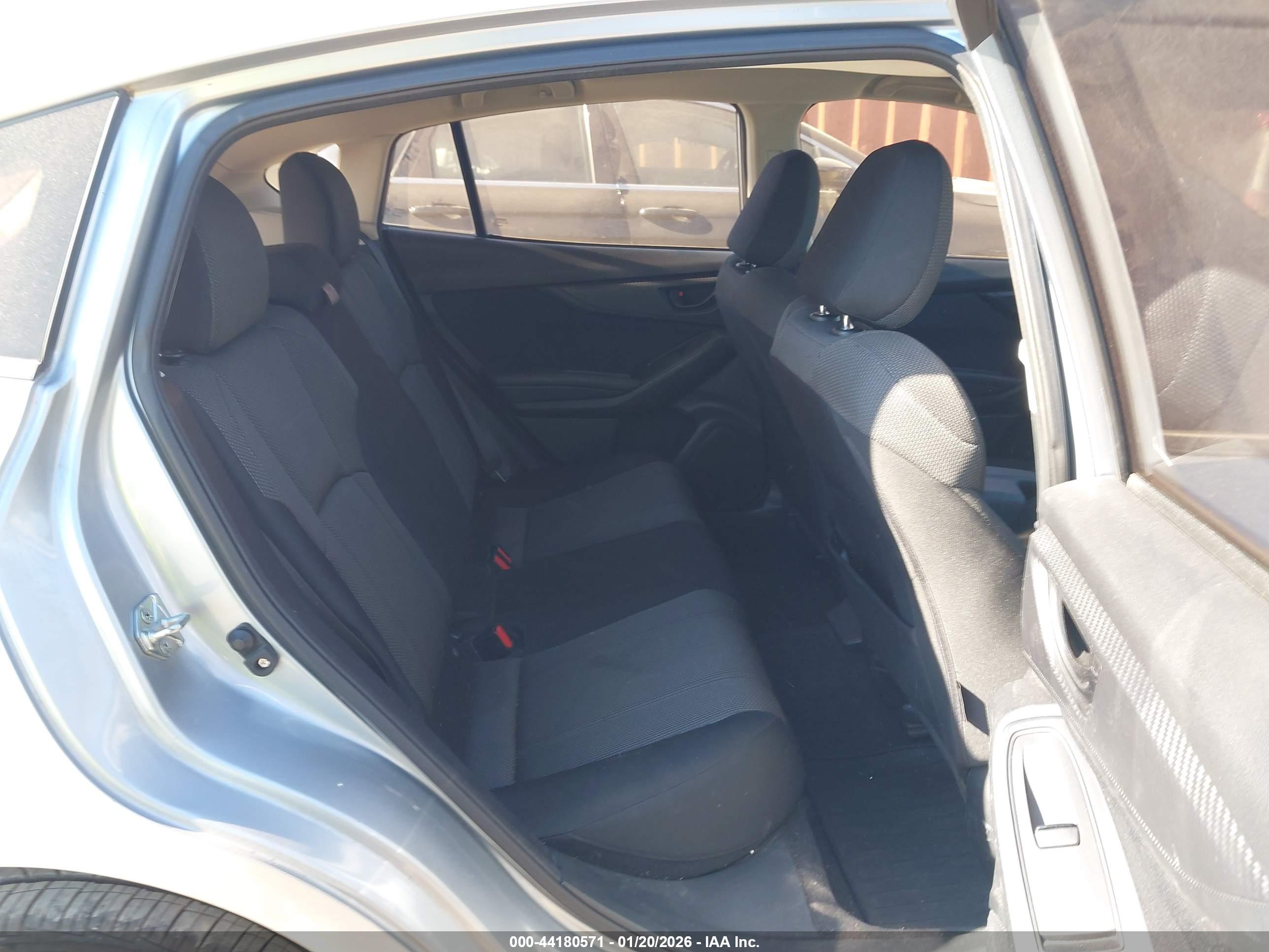 SUBARU IMPREZA image 8