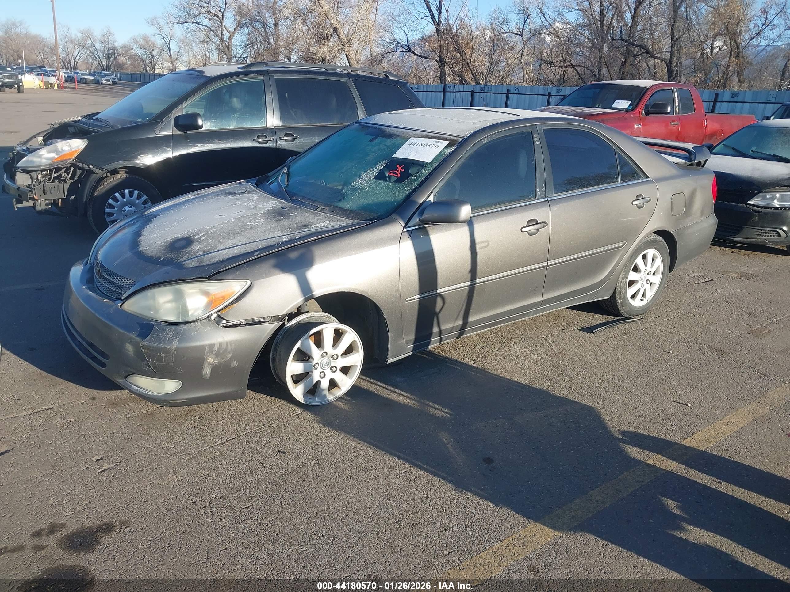 TOYOTA CAMRY image 2